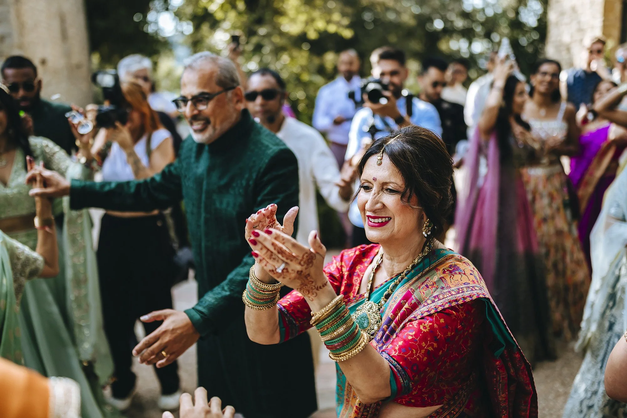 Keval & Dhara 0988.jpg