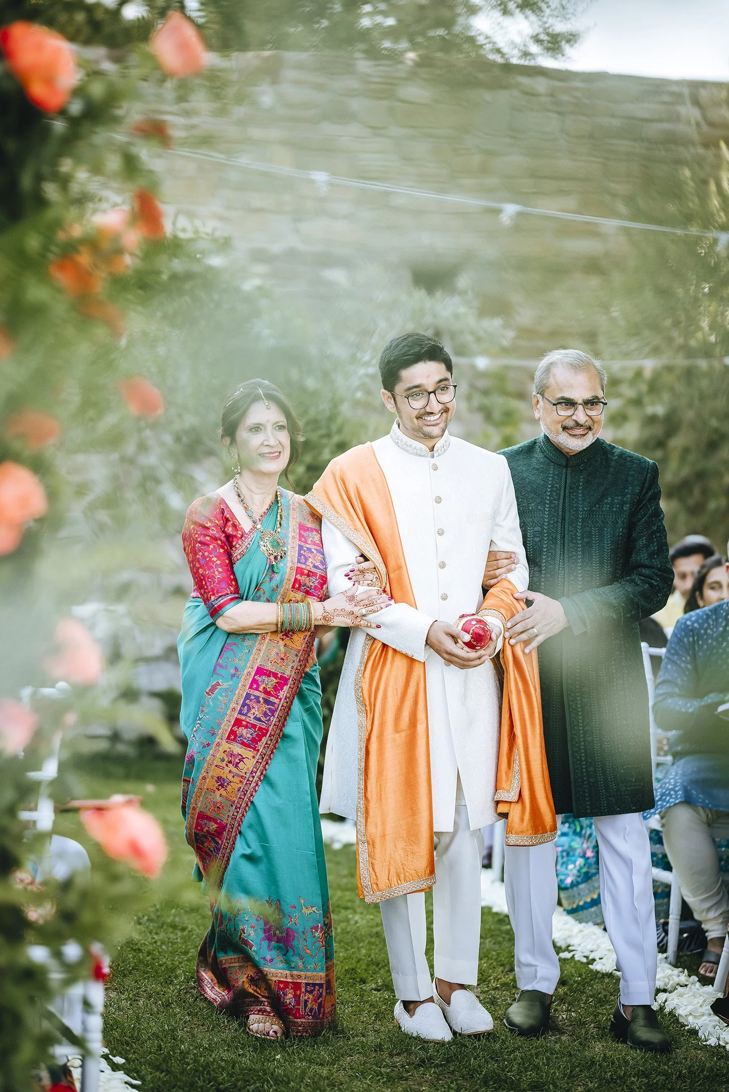 Keval & Dhara 1227.jpg