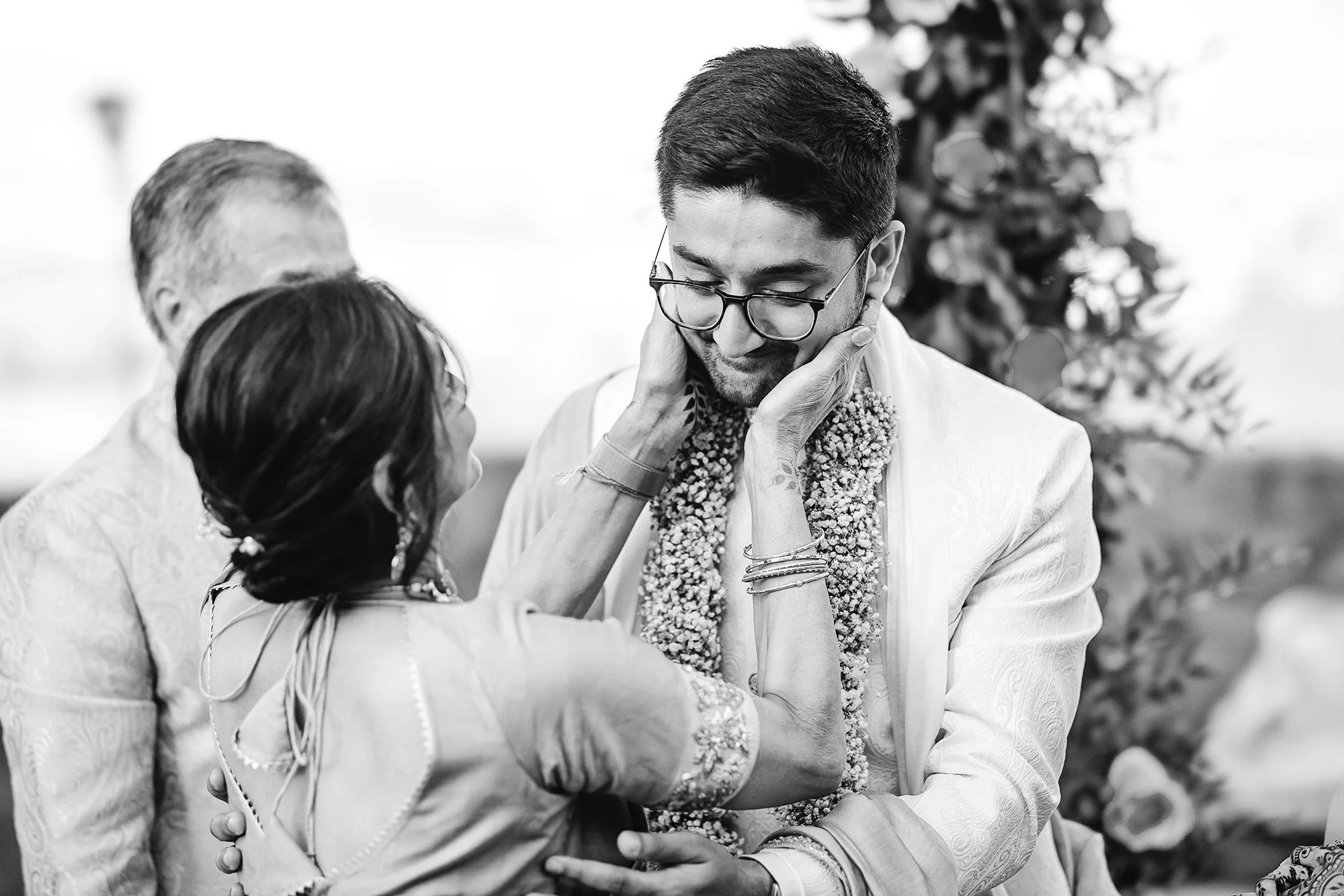 Keval & Dhara 1772.jpg