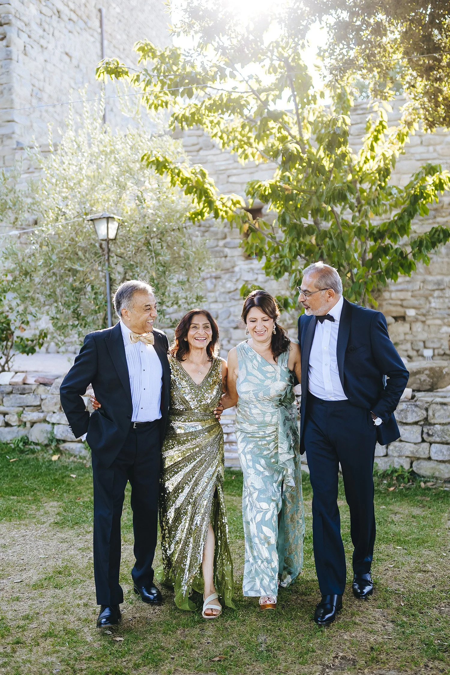 Keval & Dhara 2222.jpg