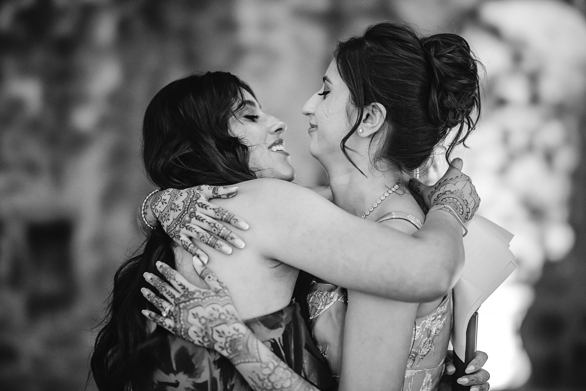 Keval & Dhara 2811.jpg