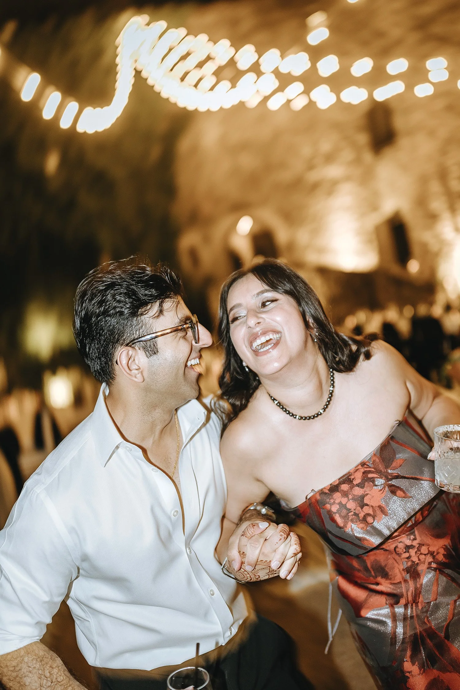 Keval & Dhara 3063.jpg