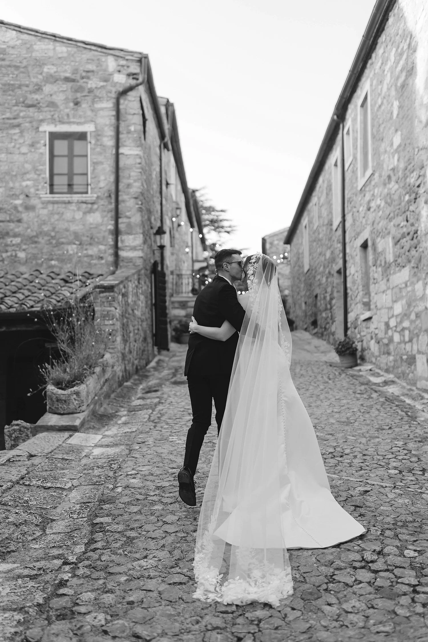 Alan & Meghan 1084.jpg