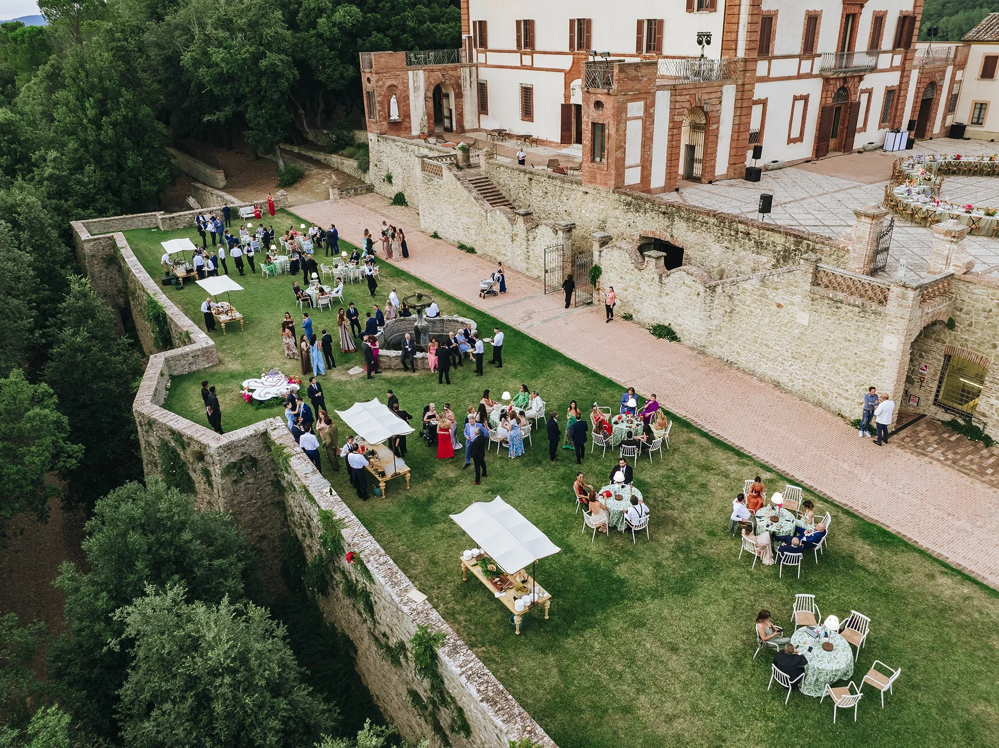 matrimonio Castello di Solfagnano 00250.jpg