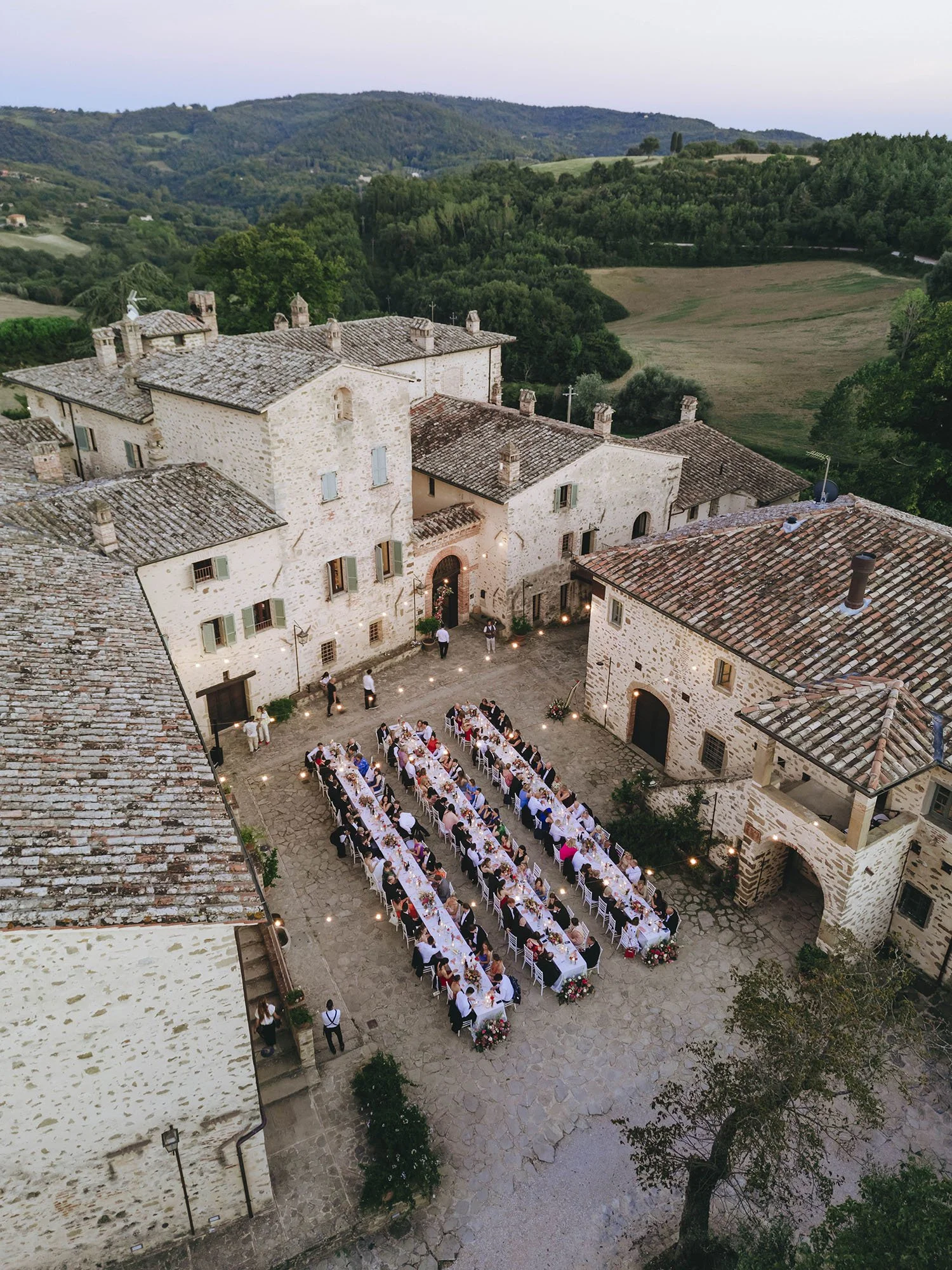 Wedding Borgo Colognola Umbria 00148.jpg