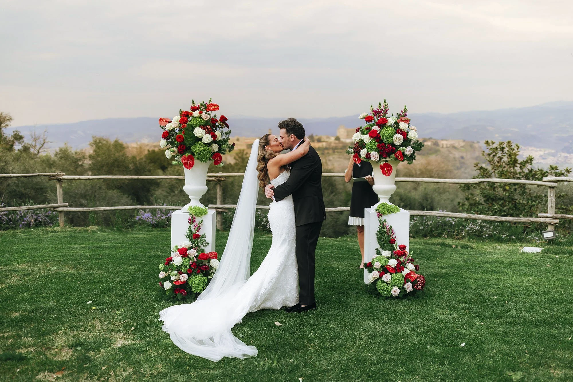 Destination wedding in Umbria at Pietra Campana in Orvieto, by Rellini Art Studio best wedding photographers in Umbria