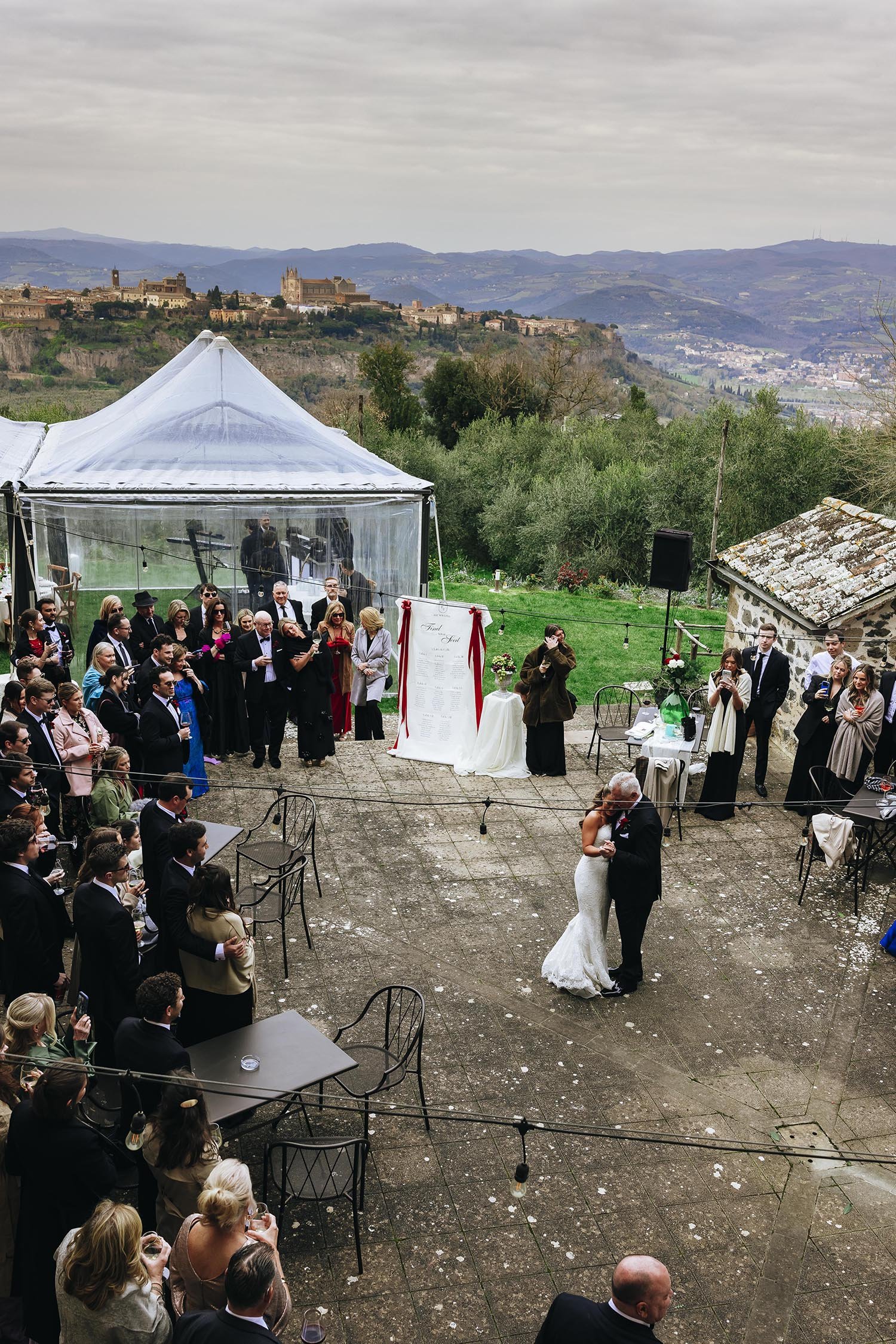 Destination wedding in Umbria at Pietra Campana in Orvieto, by Rellini Art Studio best wedding photographers in Umbria