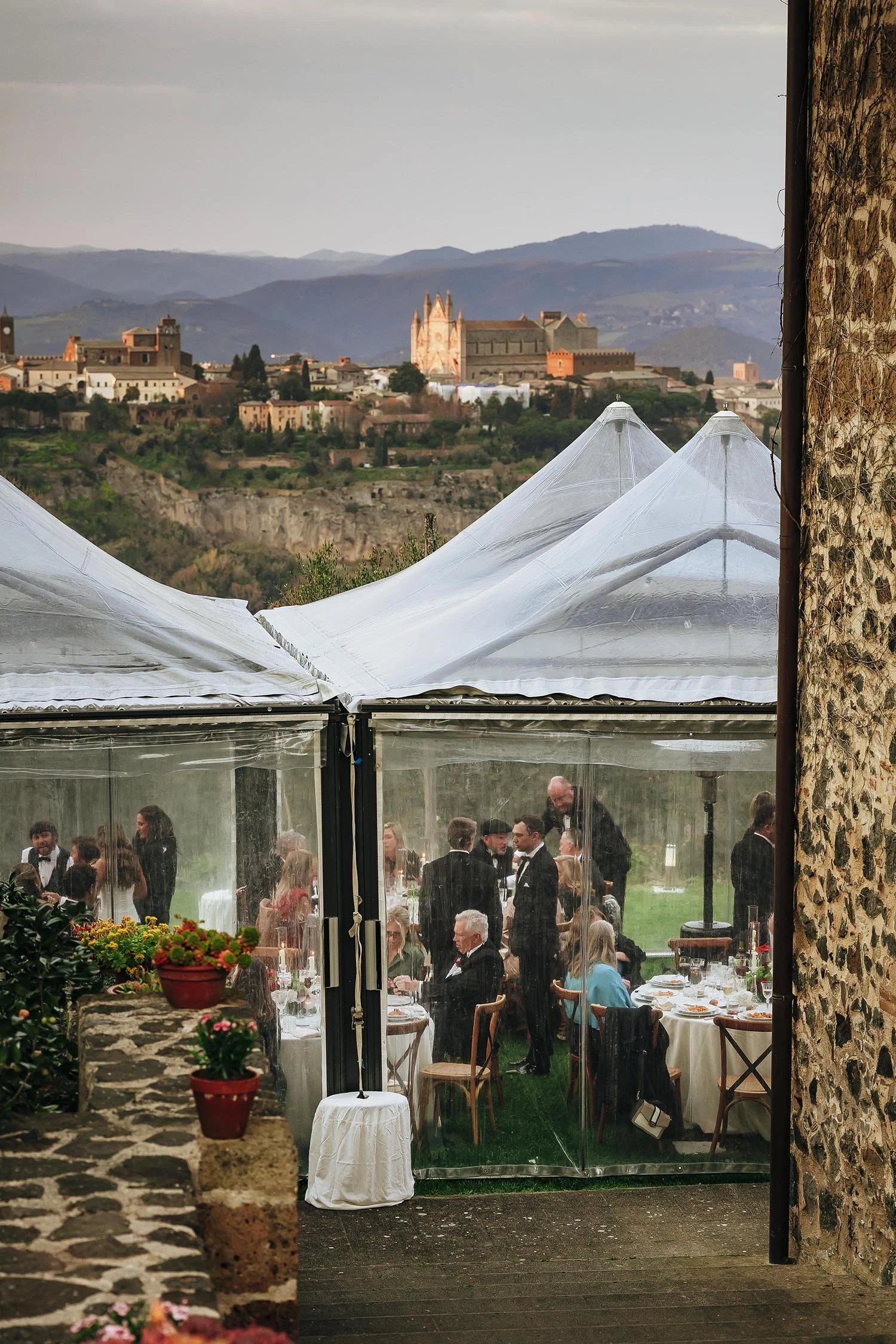Destination wedding in Umbria at Pietra Campana in Orvieto, by Rellini Art Studio best wedding photographers in Umbria