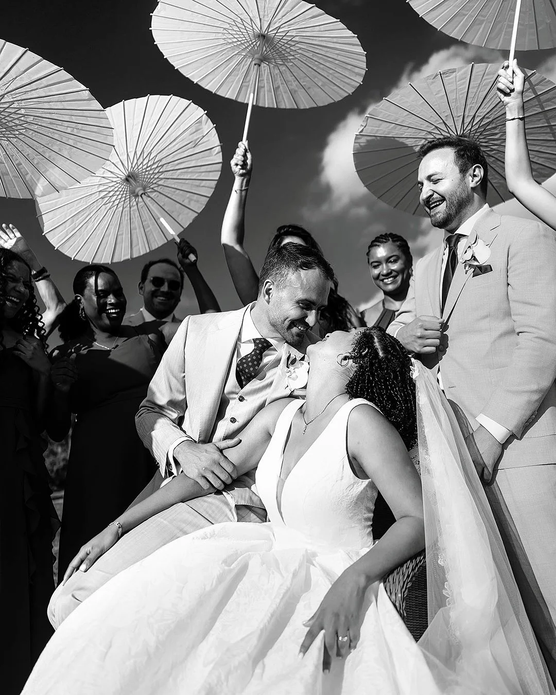 Jury &amp; Coralie, autumn wedding at @castello_di_petrata 
#weddingphotographyumbria
#umbriaweddingphotographer
#umbriawedding
#umbriaweddingphotography
#italyweddingphotographer
#italianweddingphotographer
#italyweddingphotography
#destinationweddi