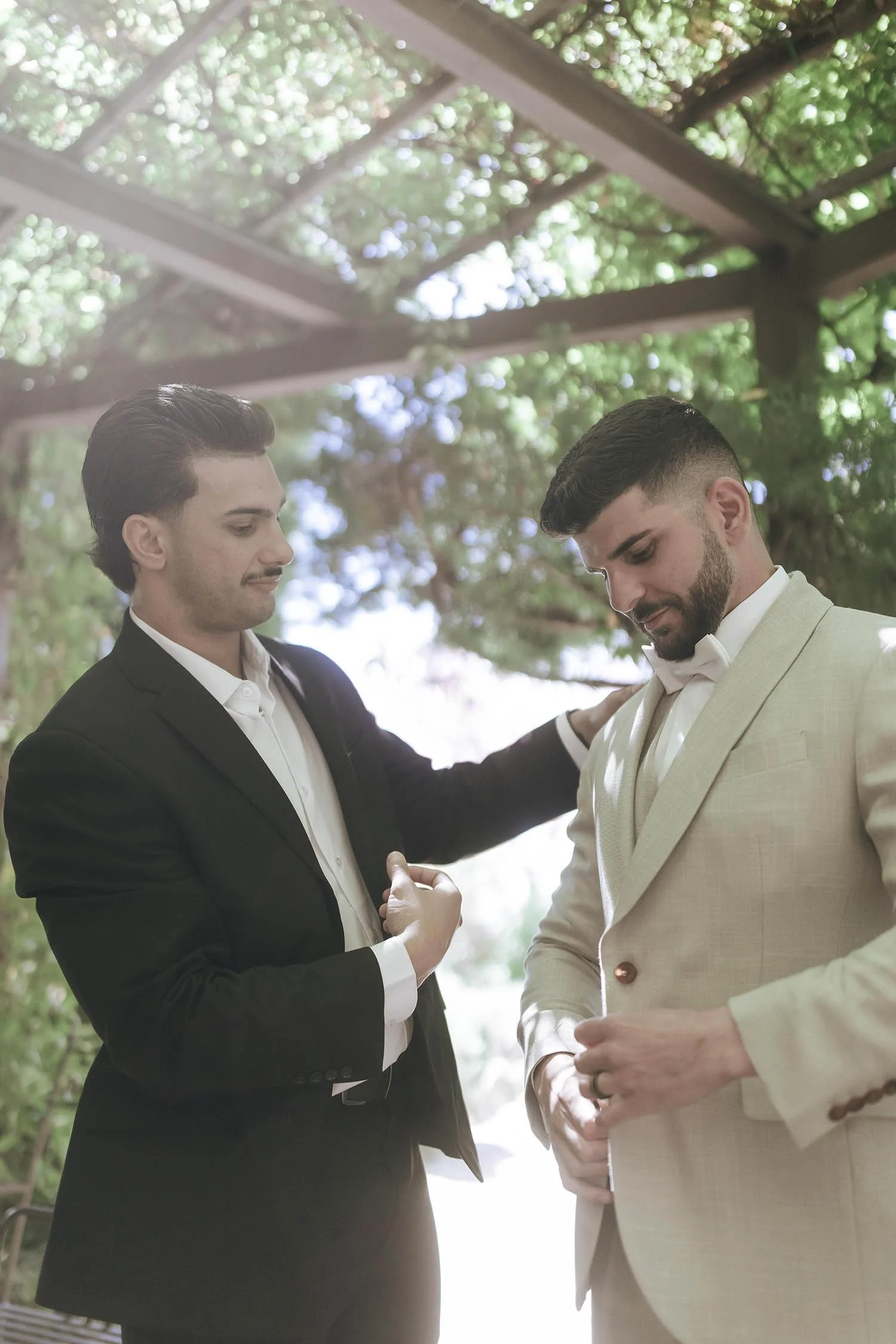 Iraqi destination wedding at Castello di Petrata in Umbria 00010.jpg