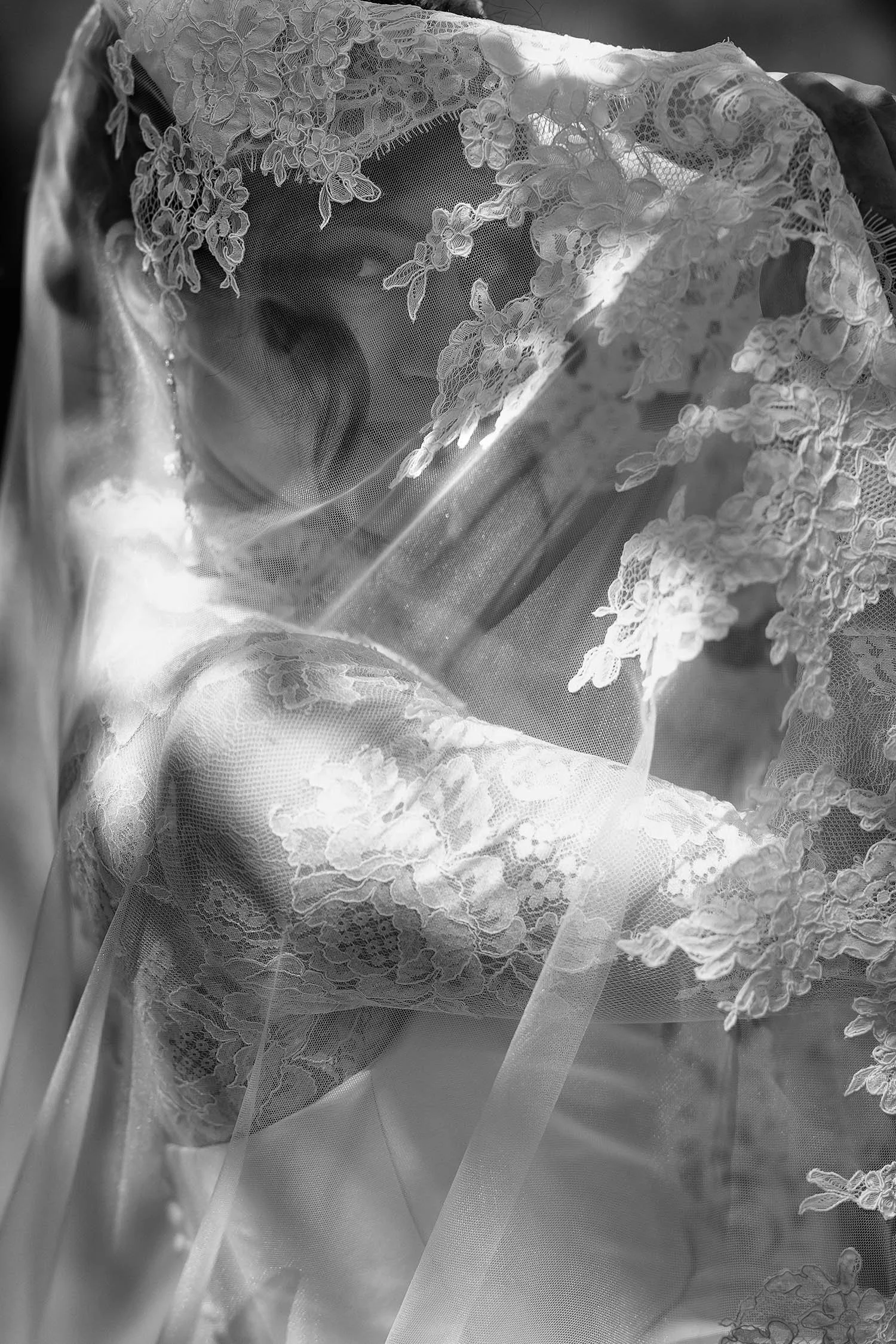 destination-wedding-photographer-umbria-castello-petrata