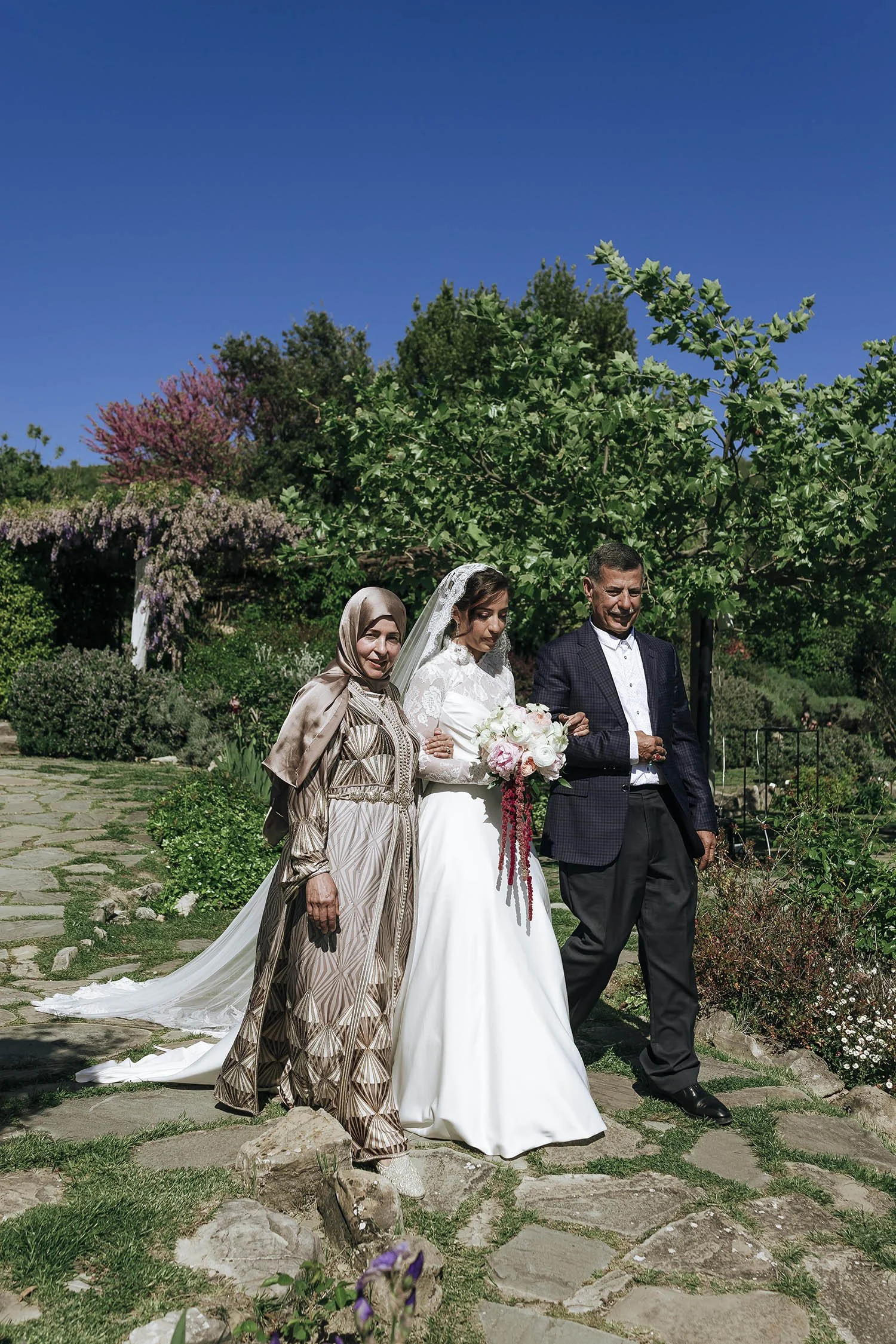 Iraqi destination wedding at Castello di Petrata in Umbria 00038.jpg