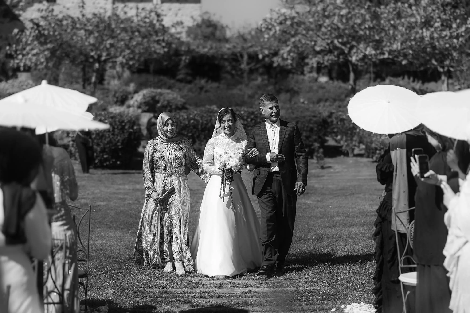 destination-wedding-photographer-umbria-castello-petrata