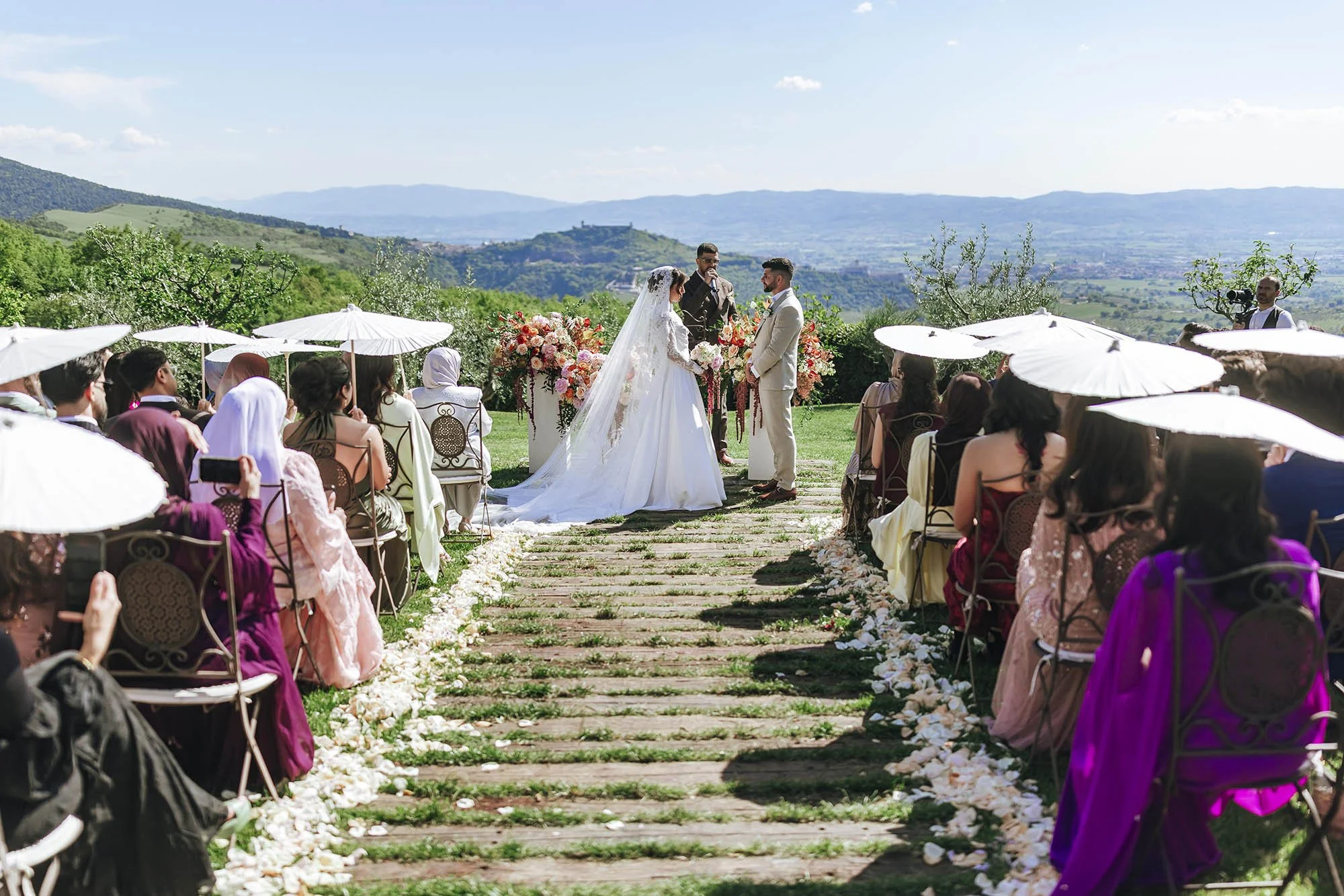 Iraqi destination wedding at Castello di Petrata in Umbria 00051.jpg