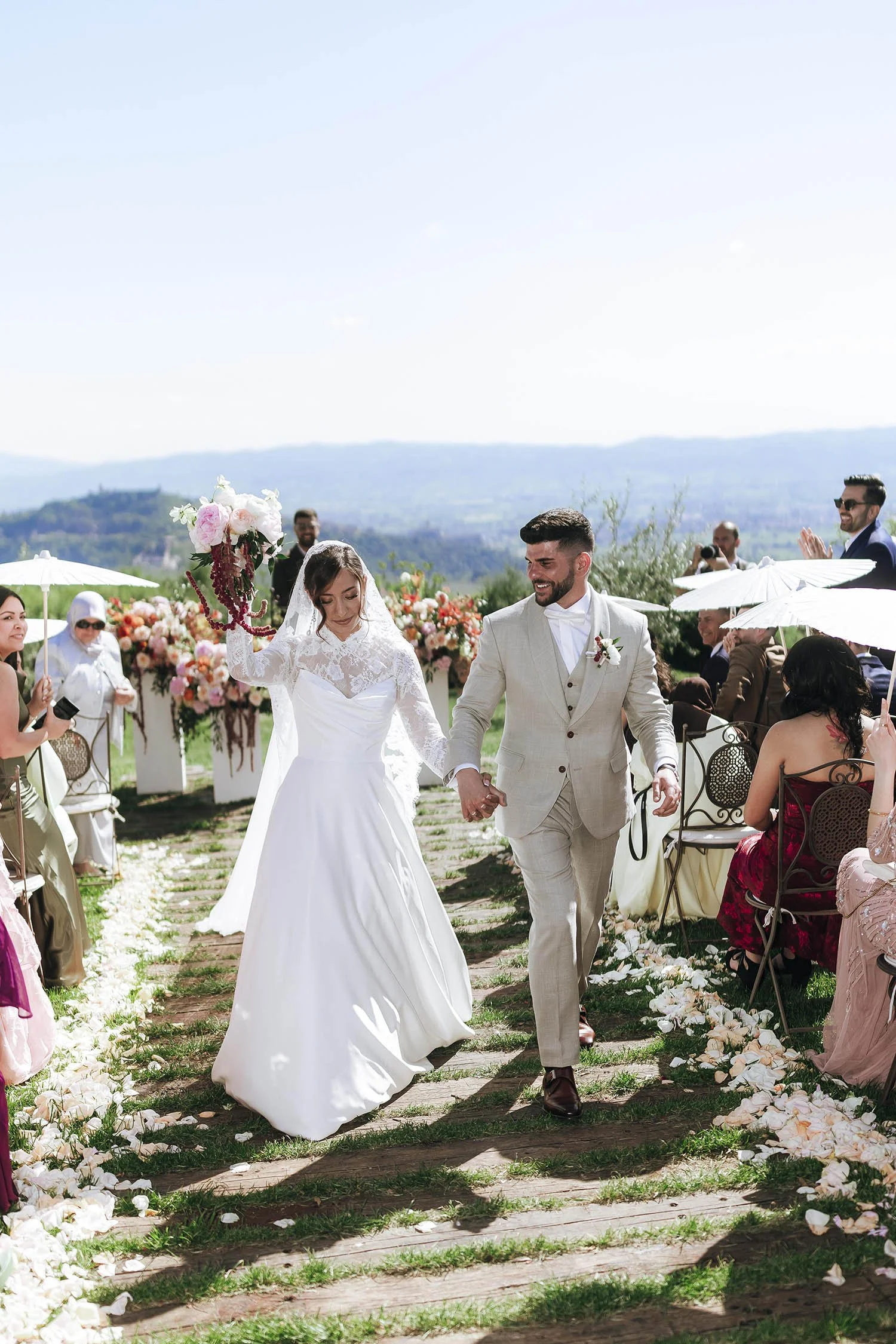 destination-wedding-photographer-umbria-castello-petrata