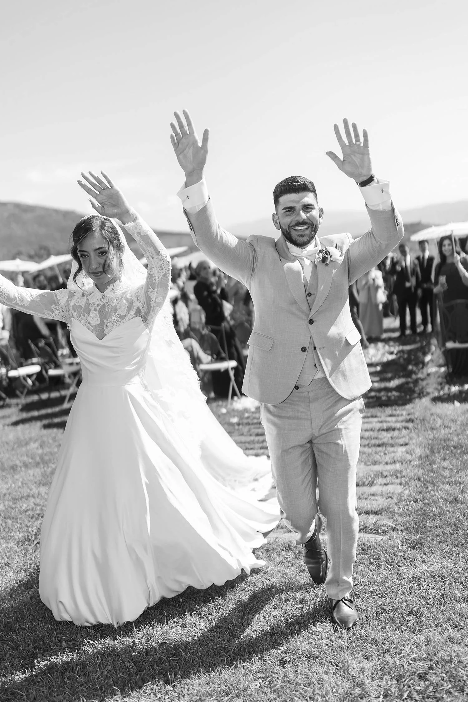 Iraqi destination wedding at Castello di Petrata in Umbria 00064.jpg