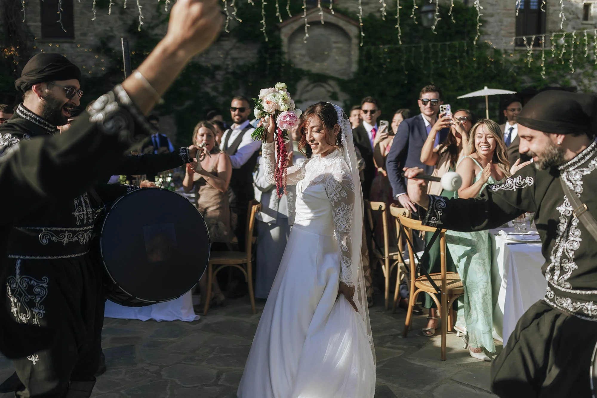 Iraqi destination wedding at Castello di Petrata in Umbria 00109.jpg