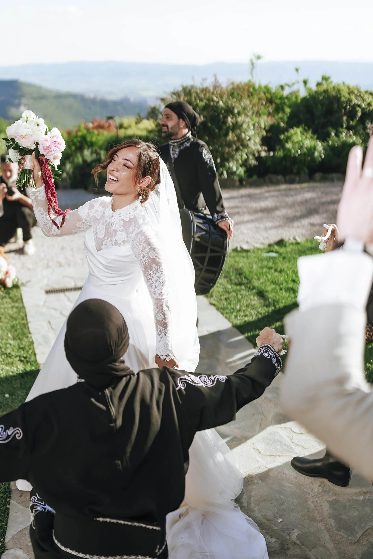 Iraqi destination wedding at Castello di Petrata in Umbria 00116.jpg