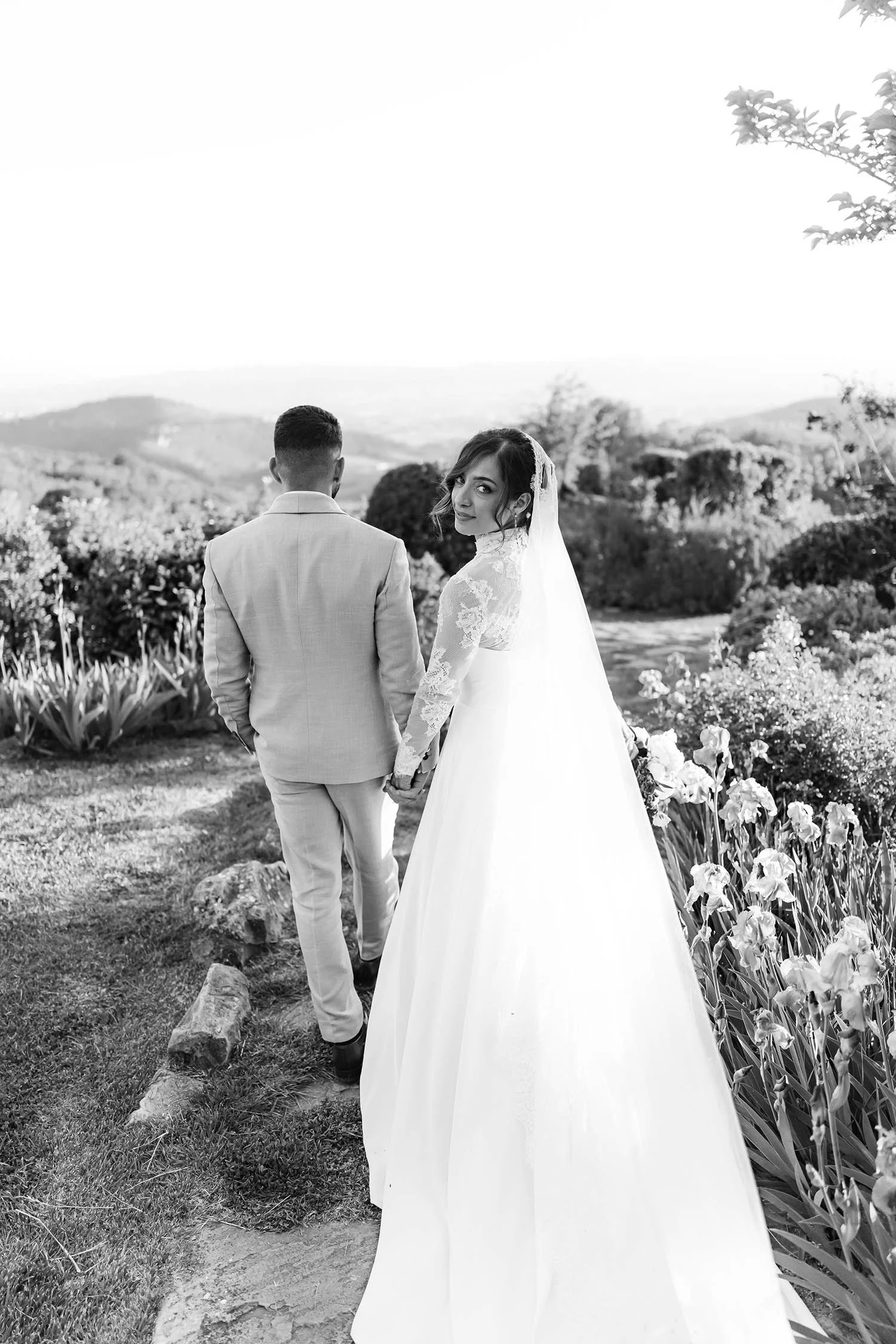Iraqi destination wedding at Castello di Petrata in Umbria 00156.jpg