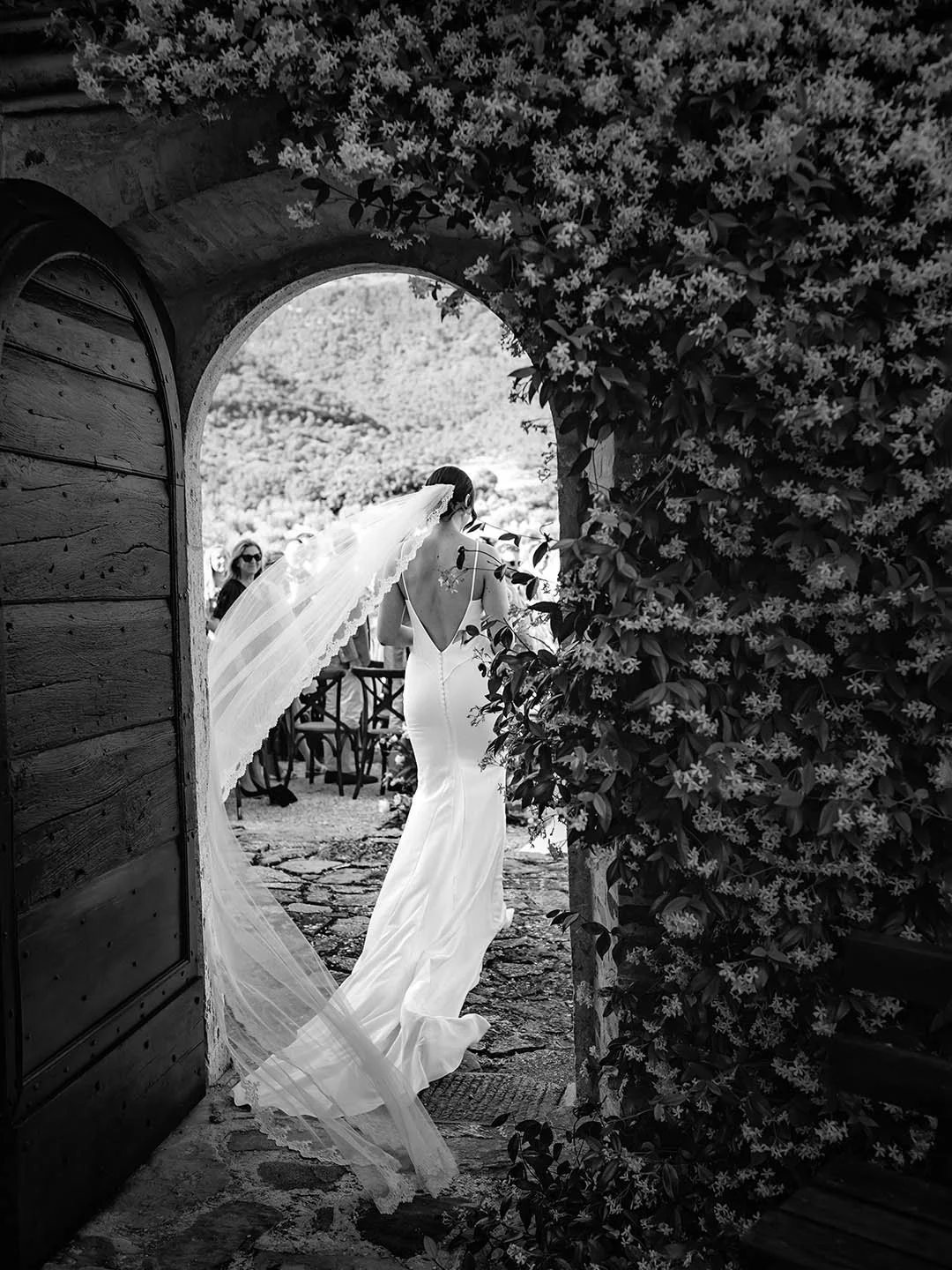 destination-wedding-photographer-umbria-borgo-colognola