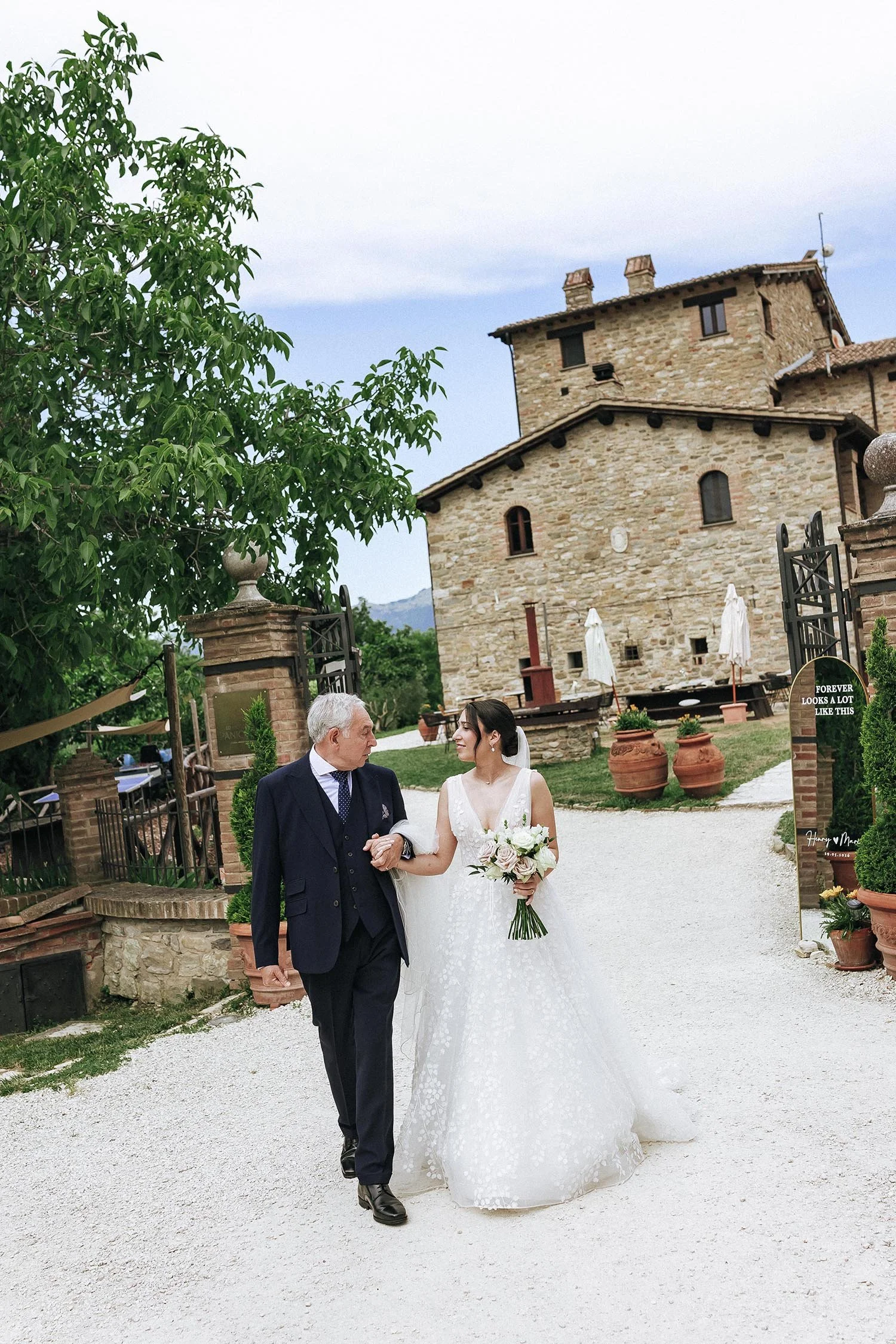 wedding Borgo Castello Panicaglia Henry Maria 00047.jpg