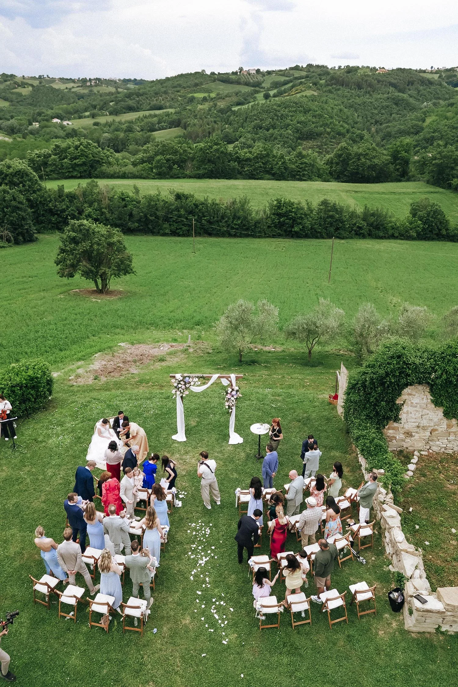 wedding Borgo Castello Panicaglia Henry Maria 00050.jpg