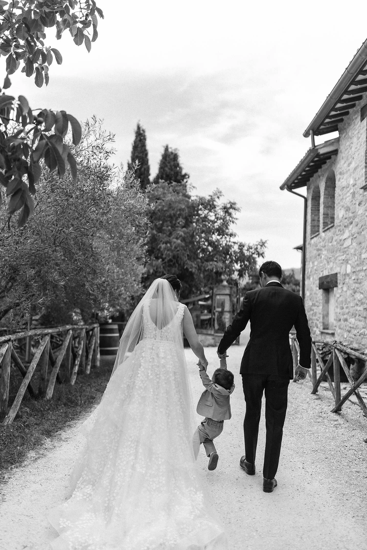 wedding Borgo Castello Panicaglia Henry Maria 00092.jpg