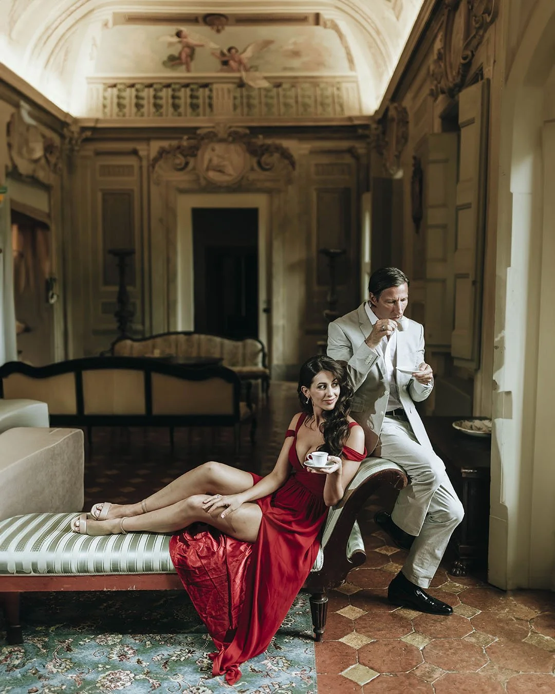 destination-wedding-photographer-tuscany-castello-montegufoni