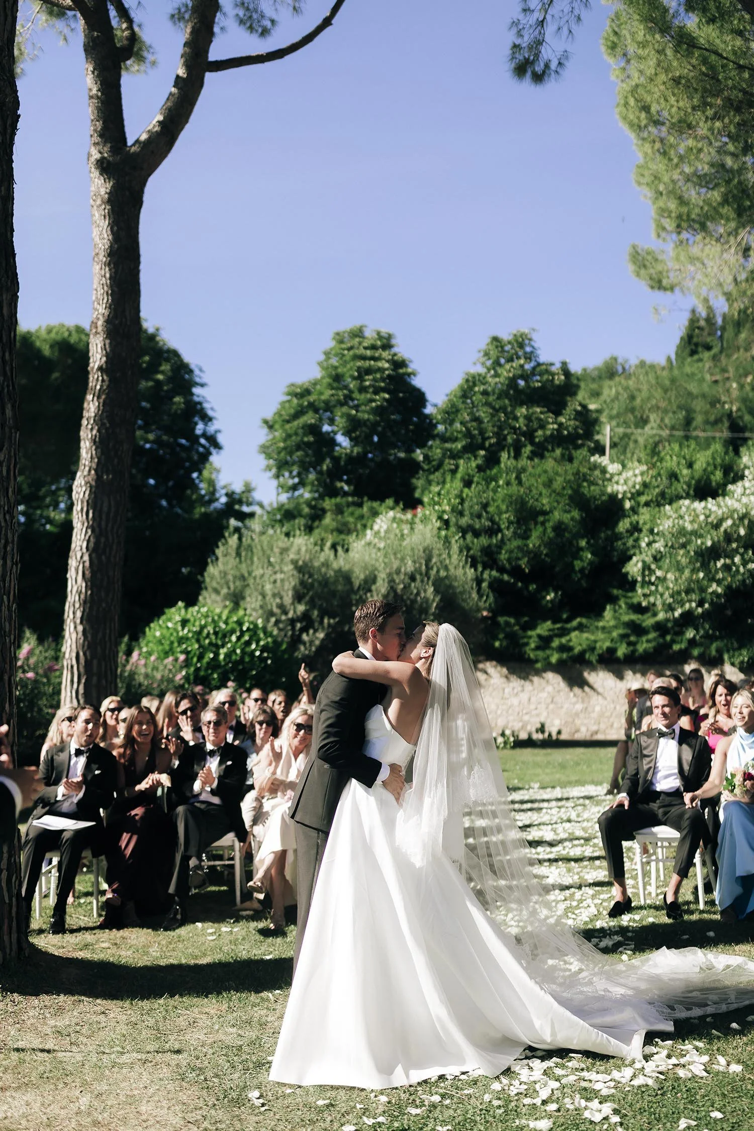 destination-wedding-photographer-umbria-todi-monastero-santa-margherita