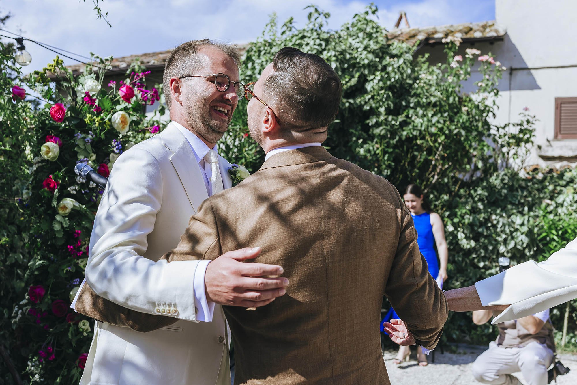 Same sex wedding photographer in Umbria, Castello di Montignano44.jpg