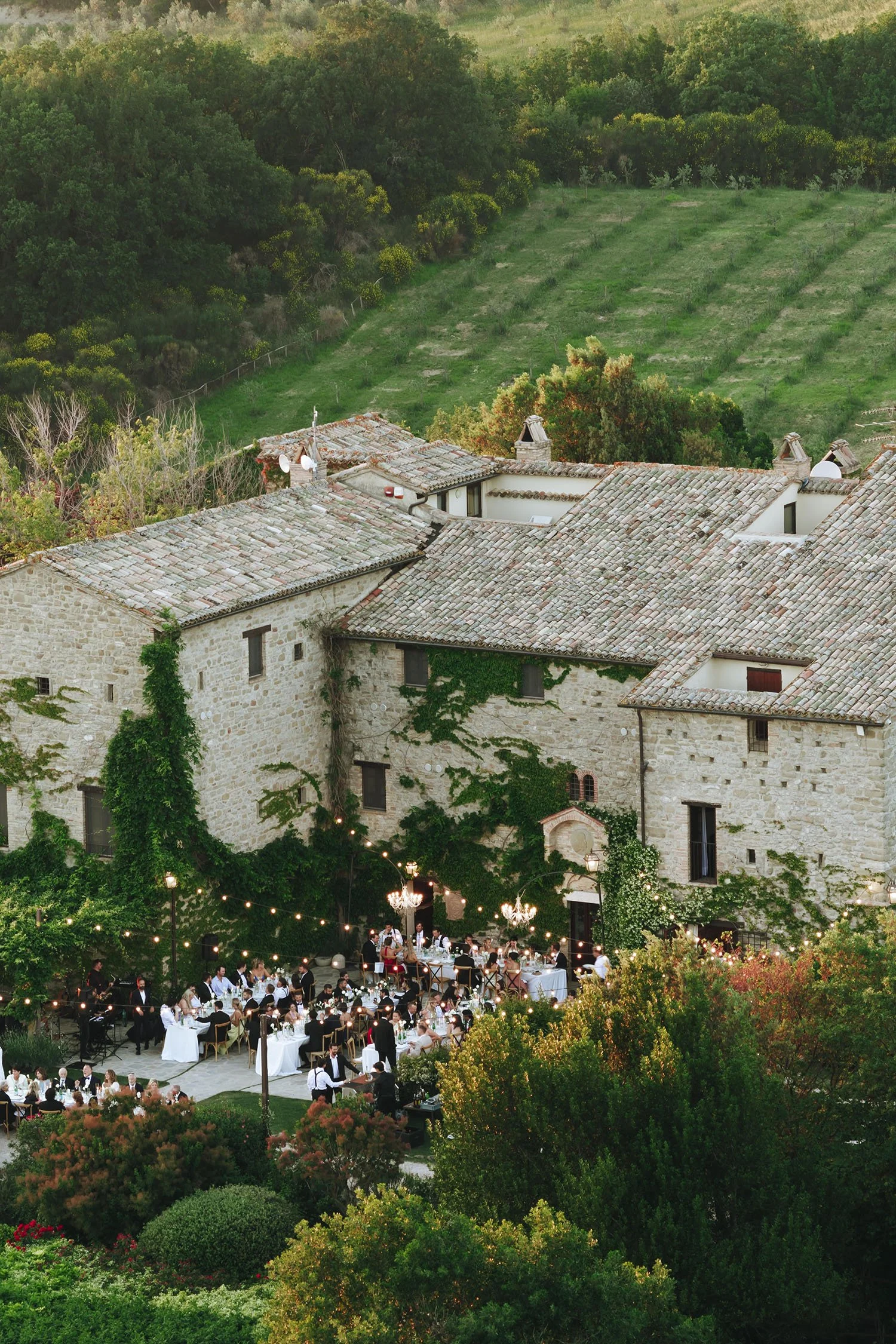 Eric & Delaney wedding at Castello di Petrata in Umbria 00151.jpg