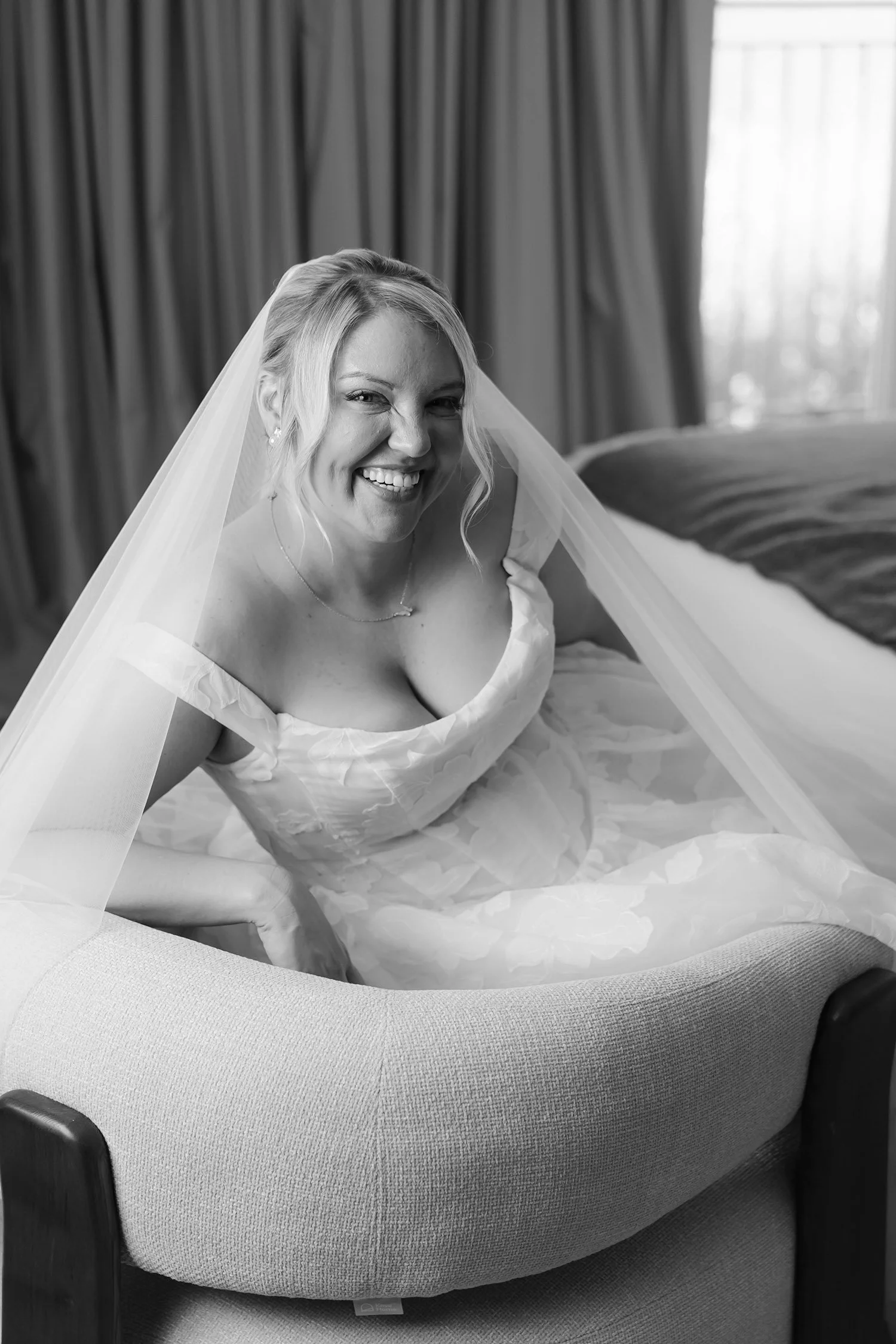 Lake Como elopement photographer - Villa del Balbianello 21.jpg