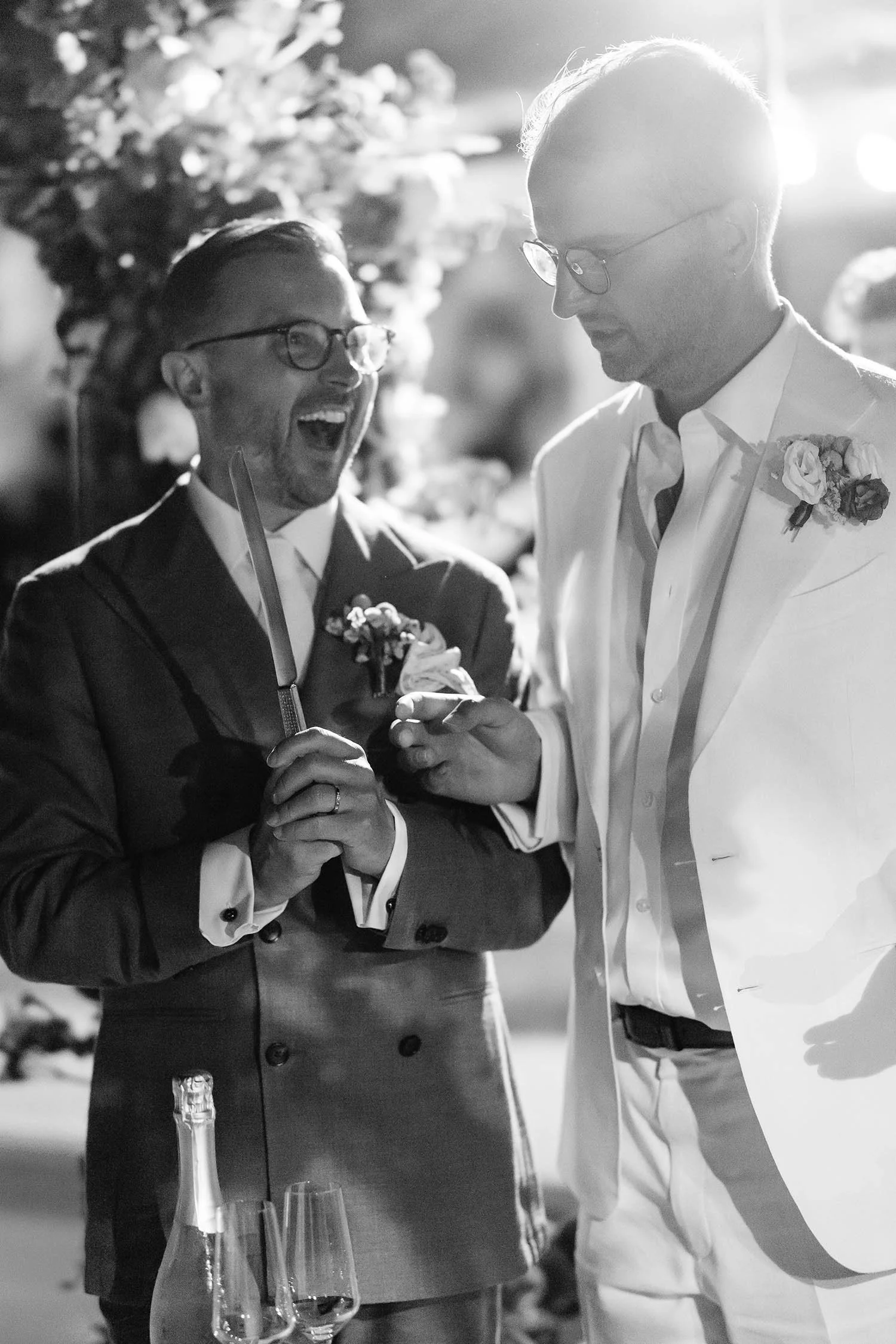 Same sex wedding photographer in Umbria, Castello di Montignano168.jpg