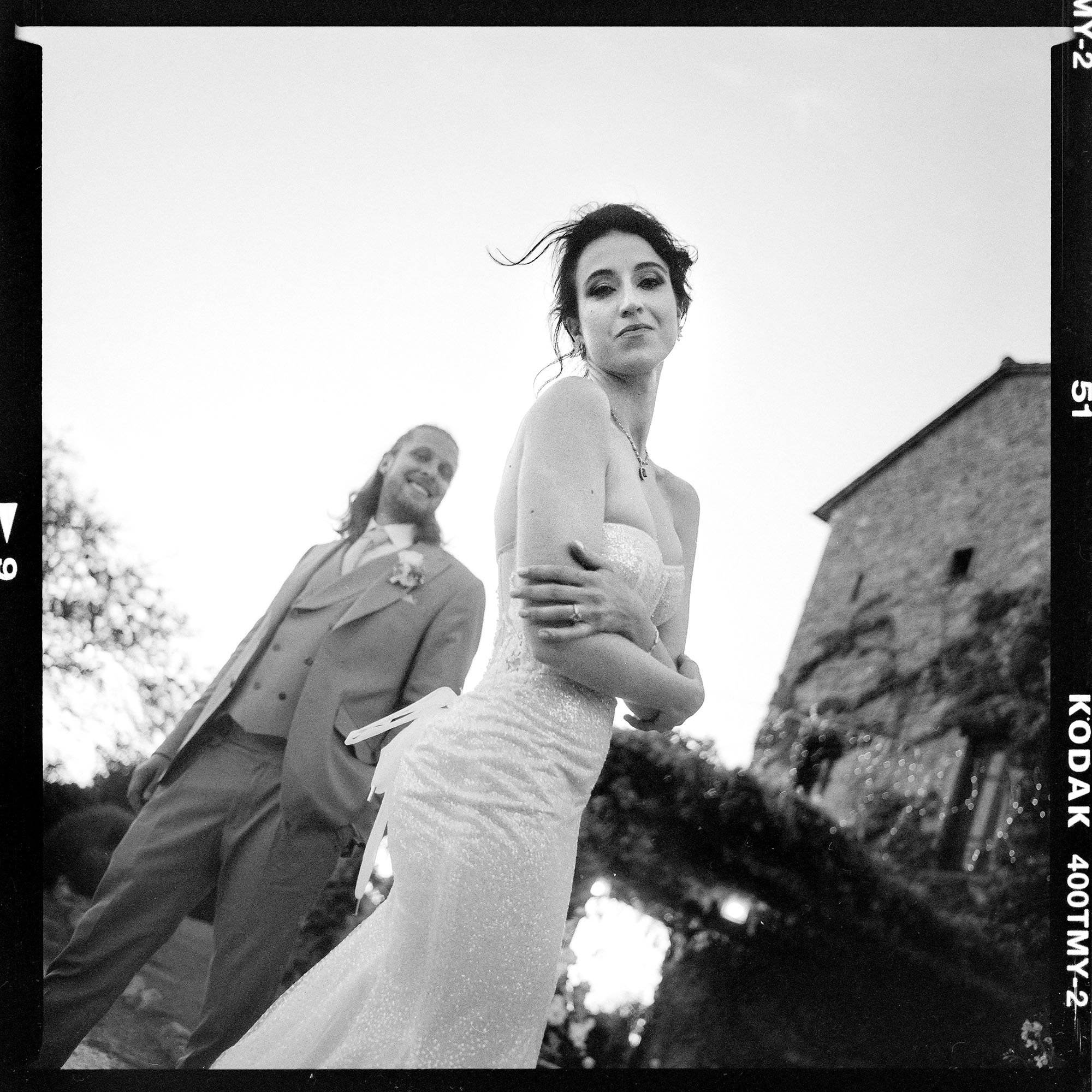 Analogue film wedding photographers in Italy. Photo by Rellini art studio wedding photographers in Italy
