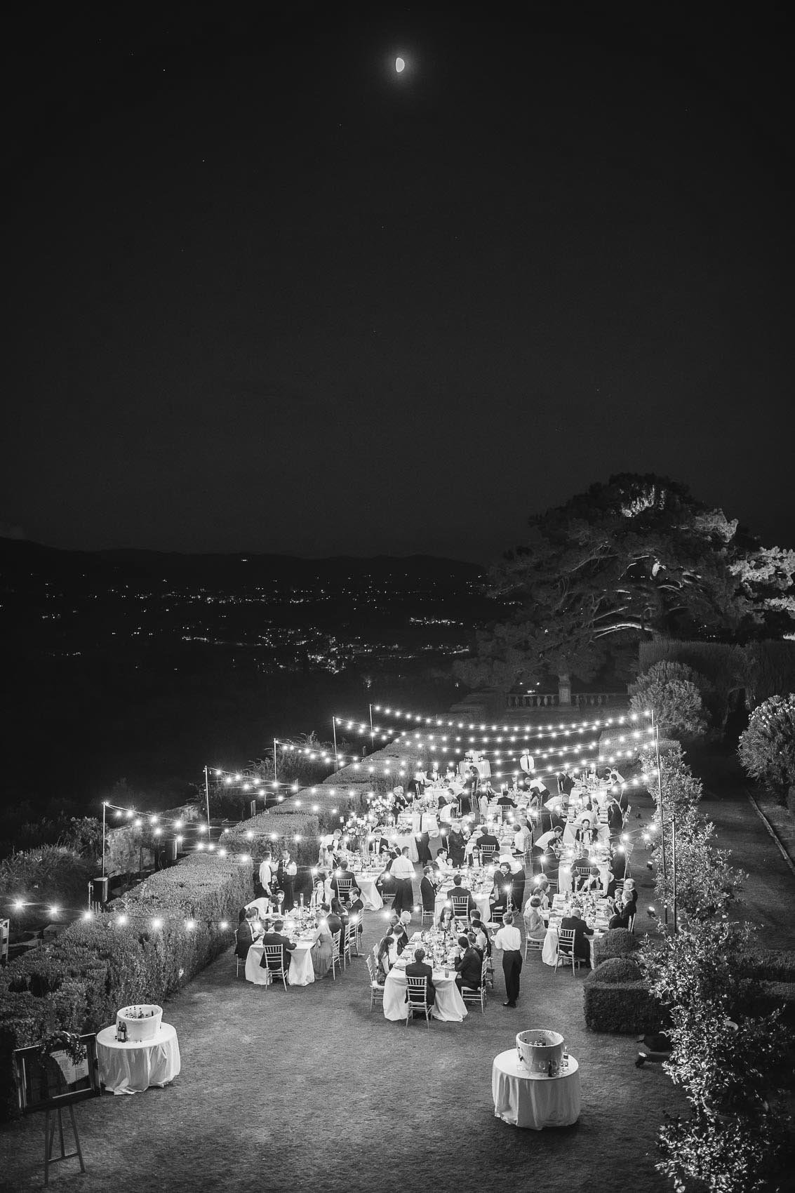 aerial view of the wedding dinner in a villa near Siena