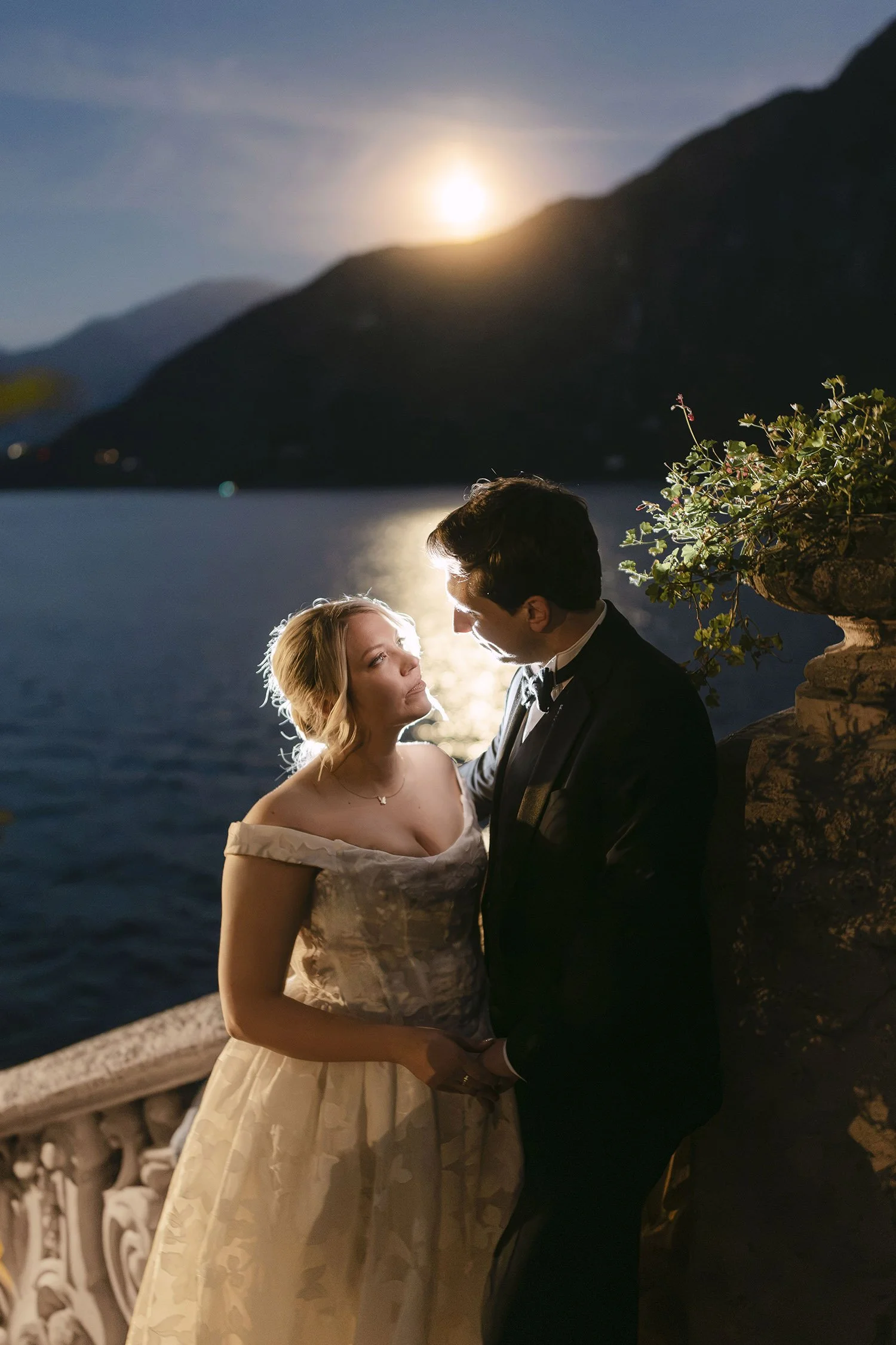 Lake Como elopement photographer - Villa del Balbianello 86.jpg