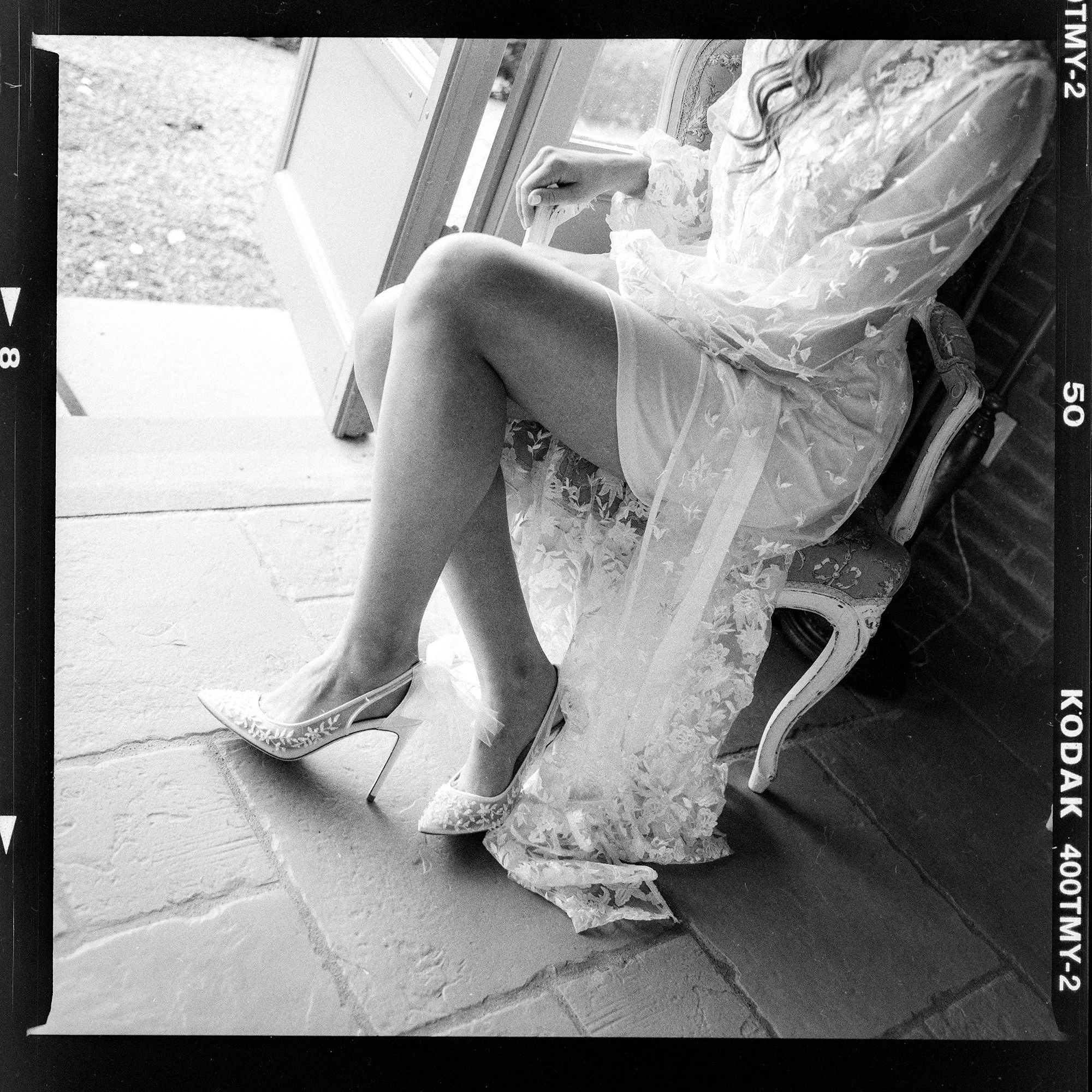 Analogue film wedding photographers in Italy. Photo by Rellini art studio wedding photographers in Italy