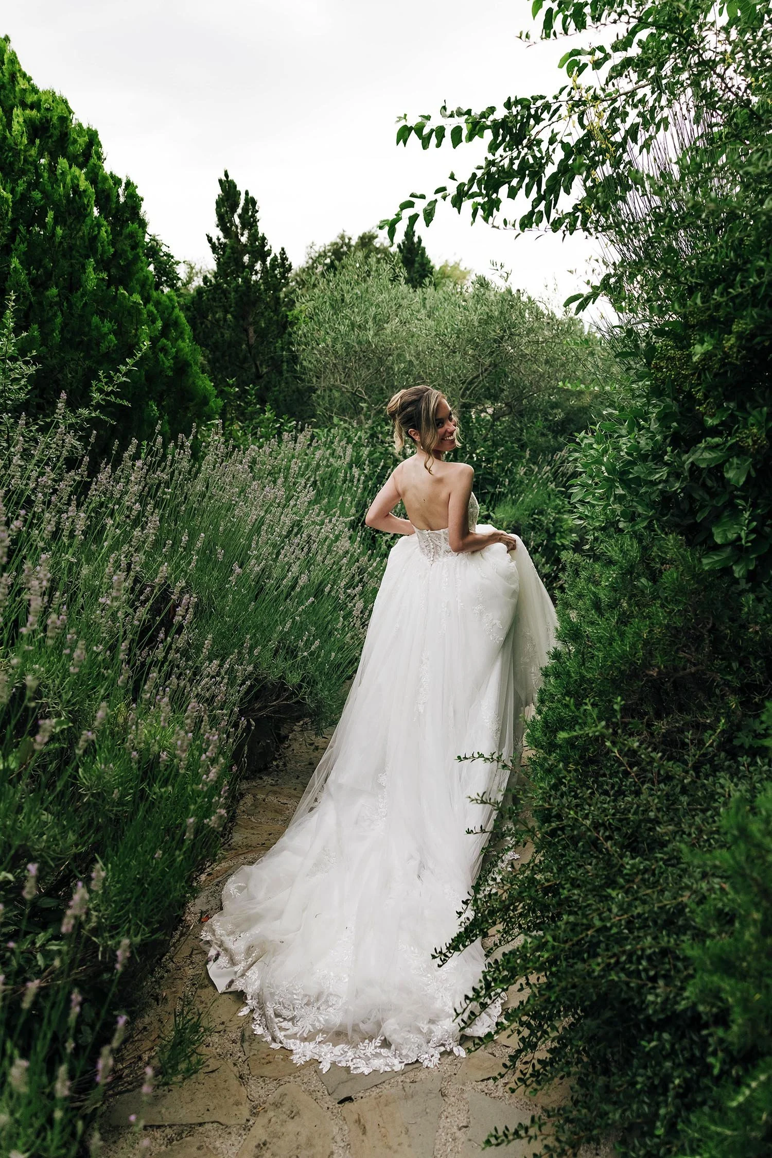 Matrimonio Marco e Giulia, Castello di Petrata 99.jpg