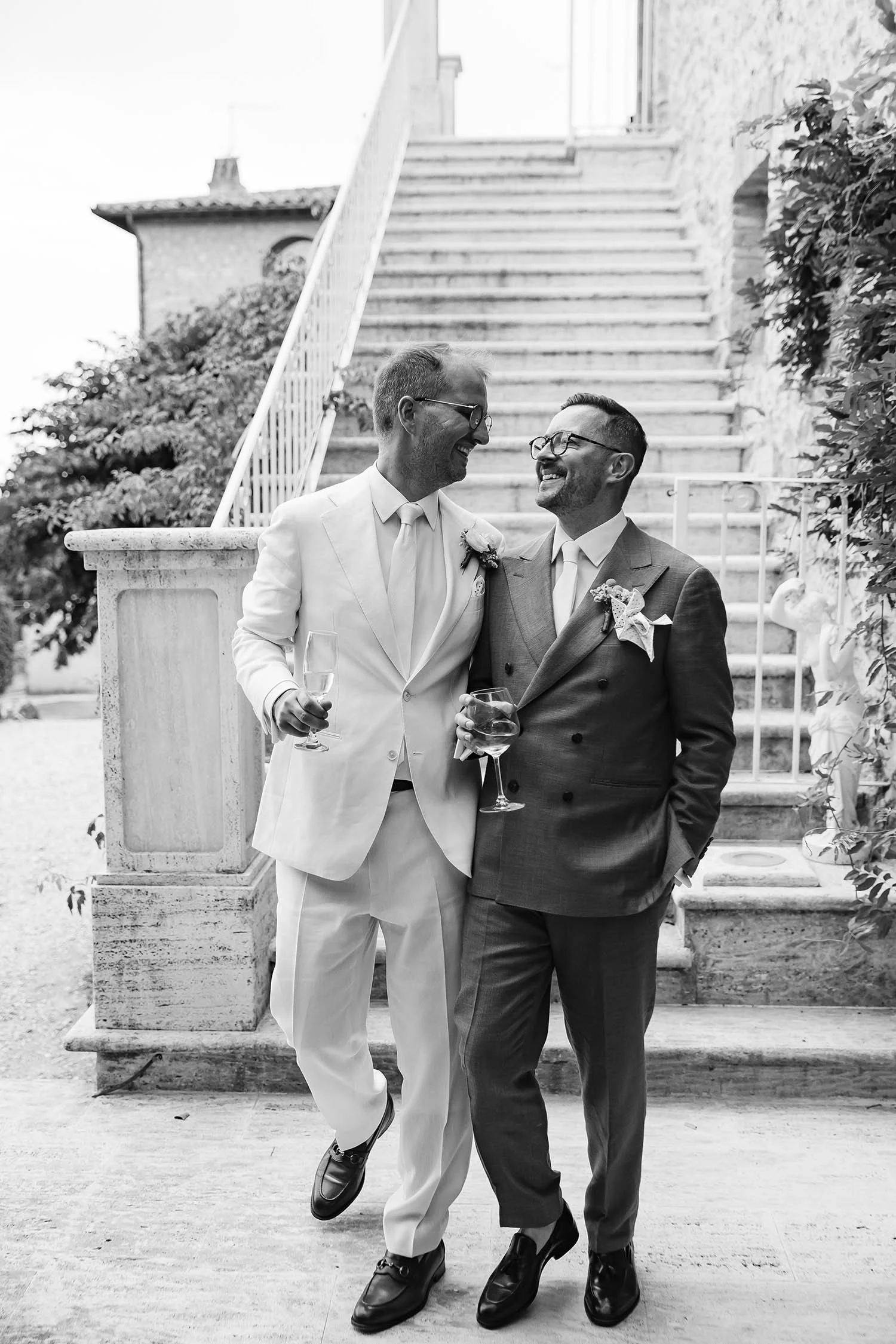 Same sex wedding photographer in Umbria, Castello di Montignano105.jpg