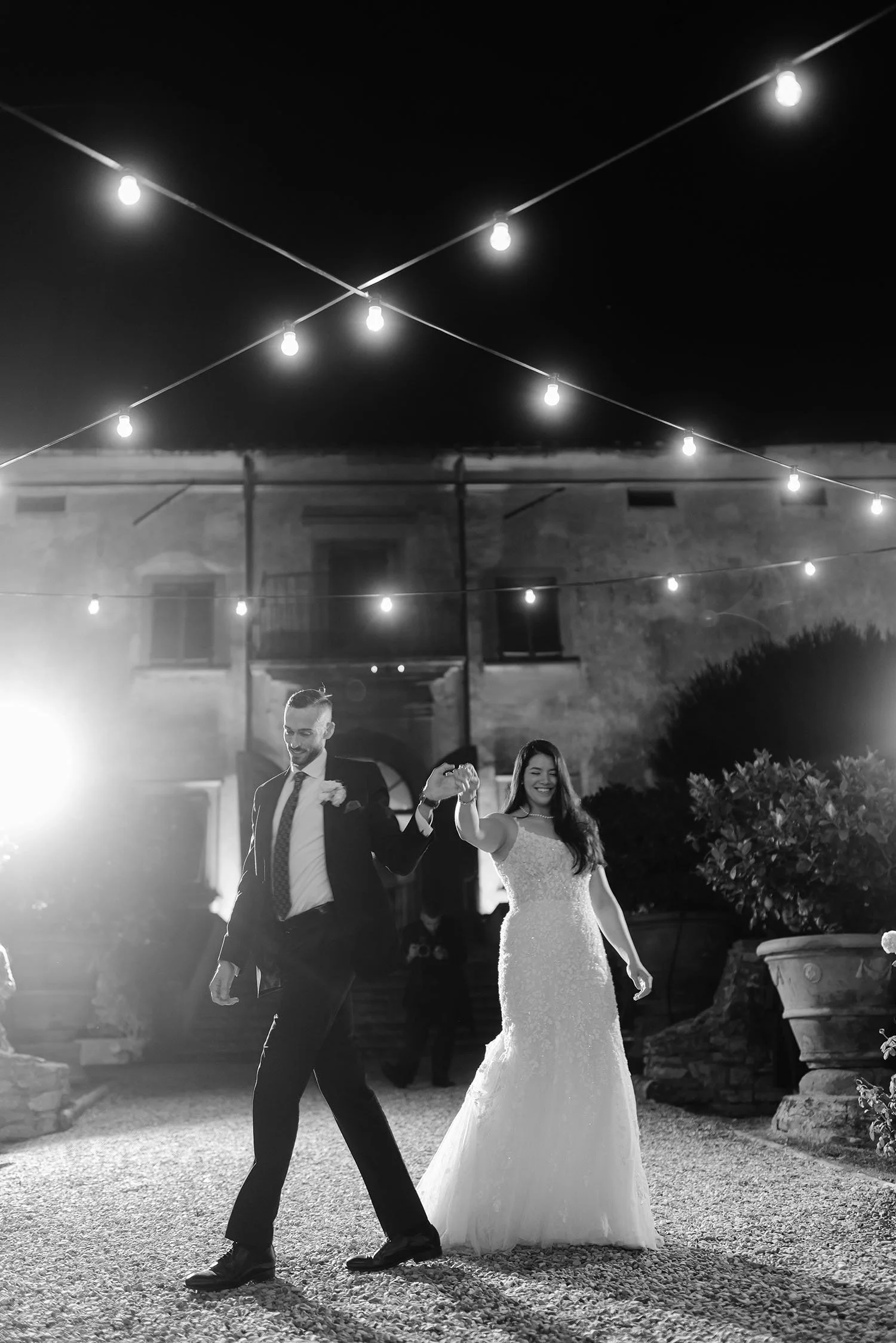 The first dance of bride and groom in the main courtyard