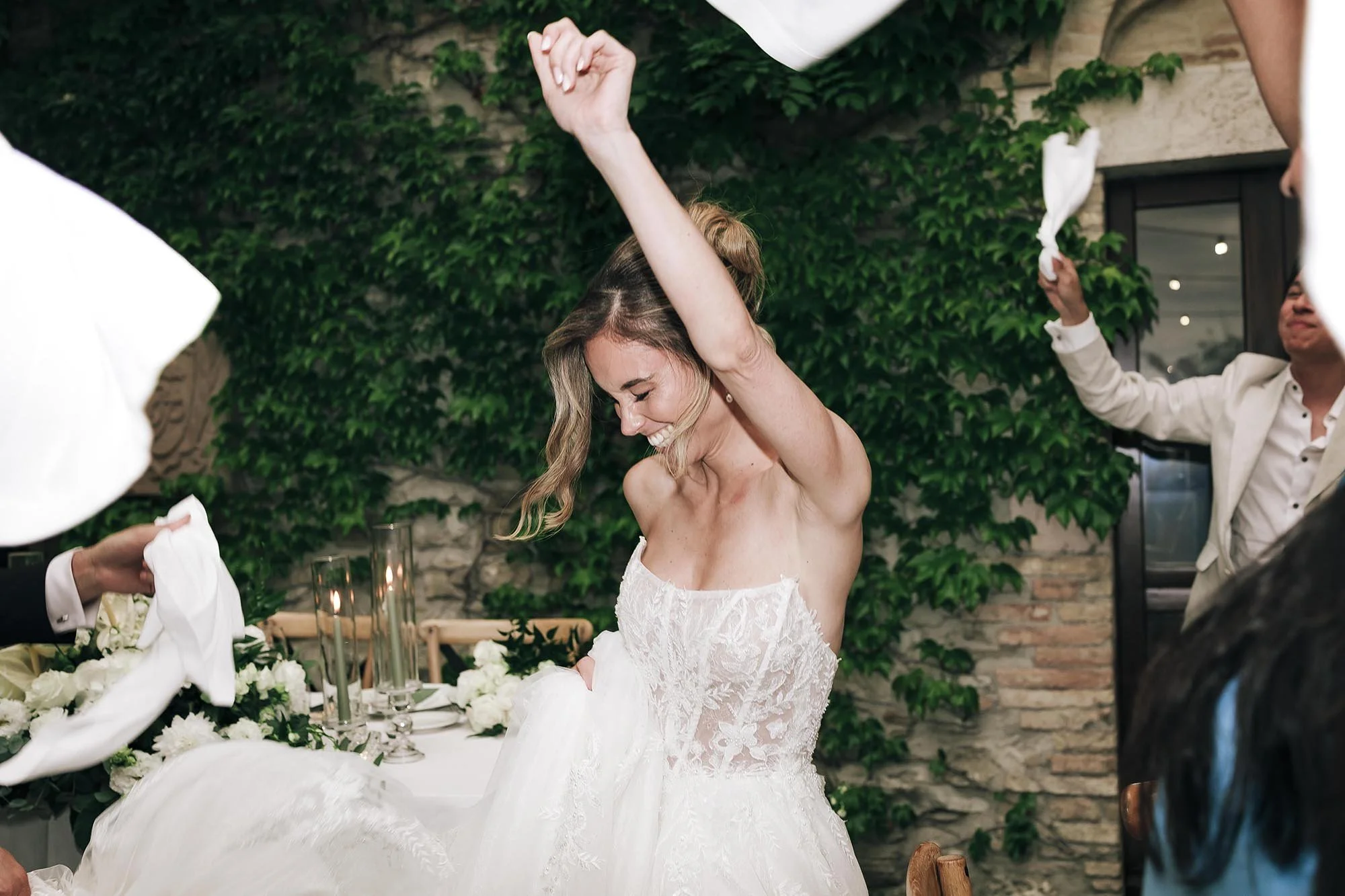 Matrimonio Marco e Giulia, Castello di Petrata 134.jpg