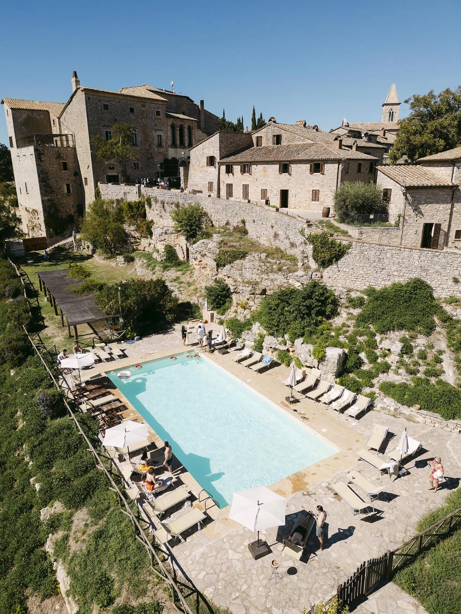 Titignano castle wedding photographer in Umbria 7.jpg