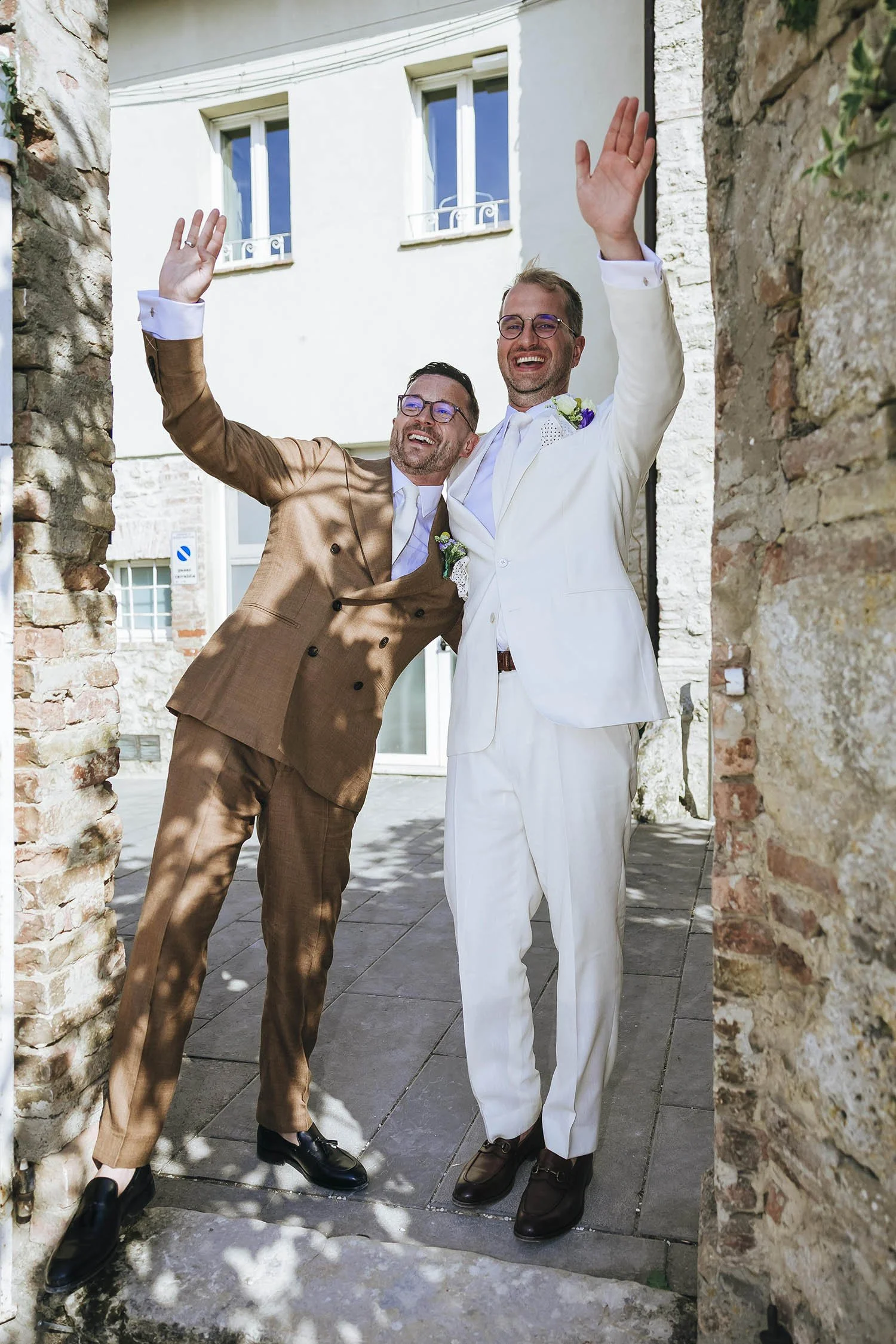 Same sex wedding photographer in Umbria, Castello di Montignano67.jpg