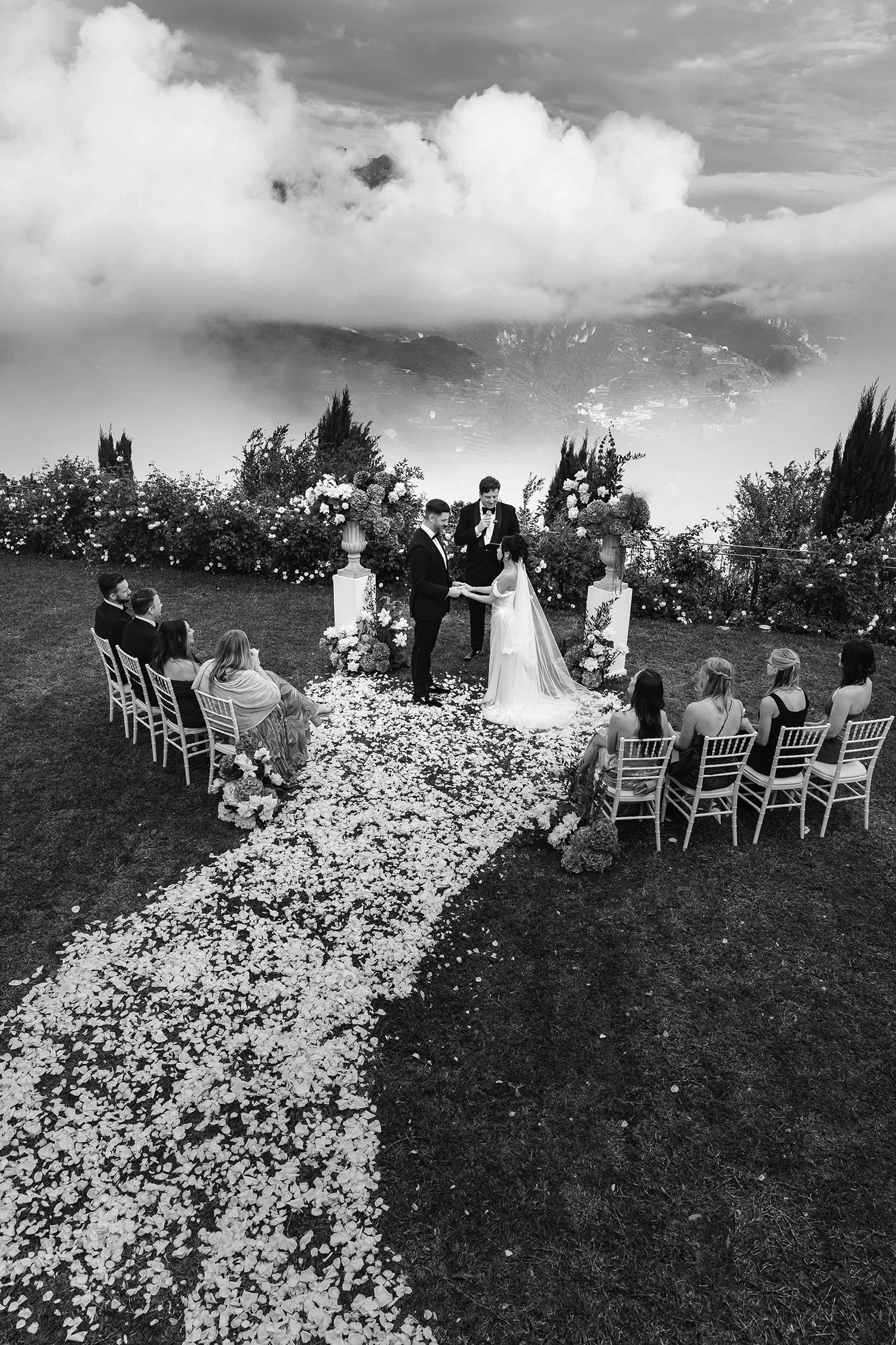 Intimate ceremony at Hotel Caruso a Belmond Hotel in Ravello. photo by Rellini art studio, destination wedding photographers in Amalfi coast