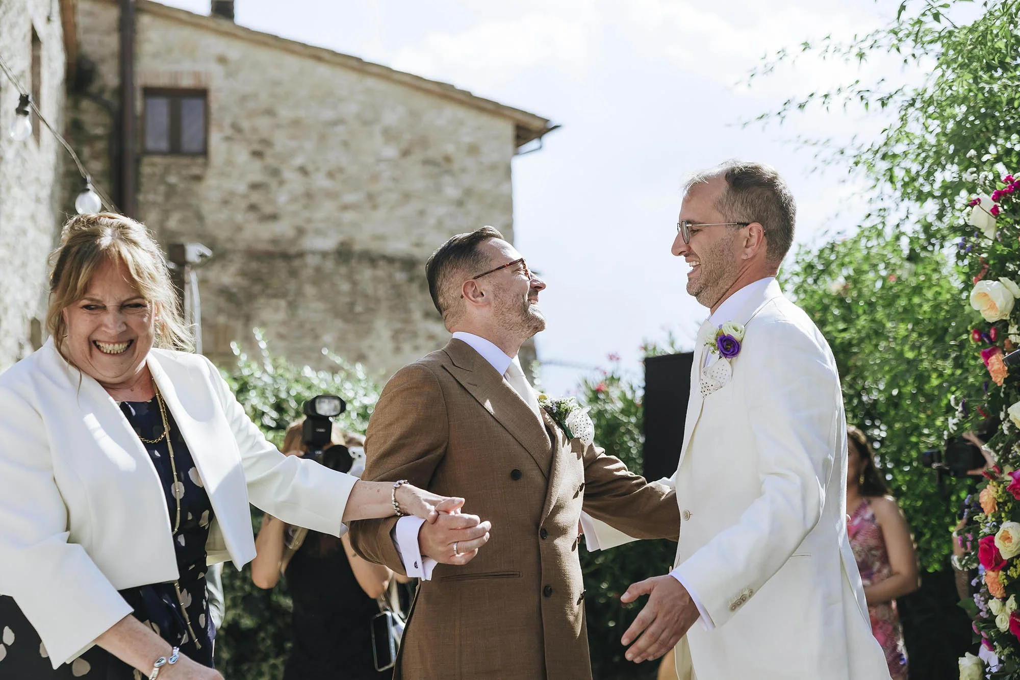 Same sex wedding photographer in Umbria, Castello di Montignano43.jpg