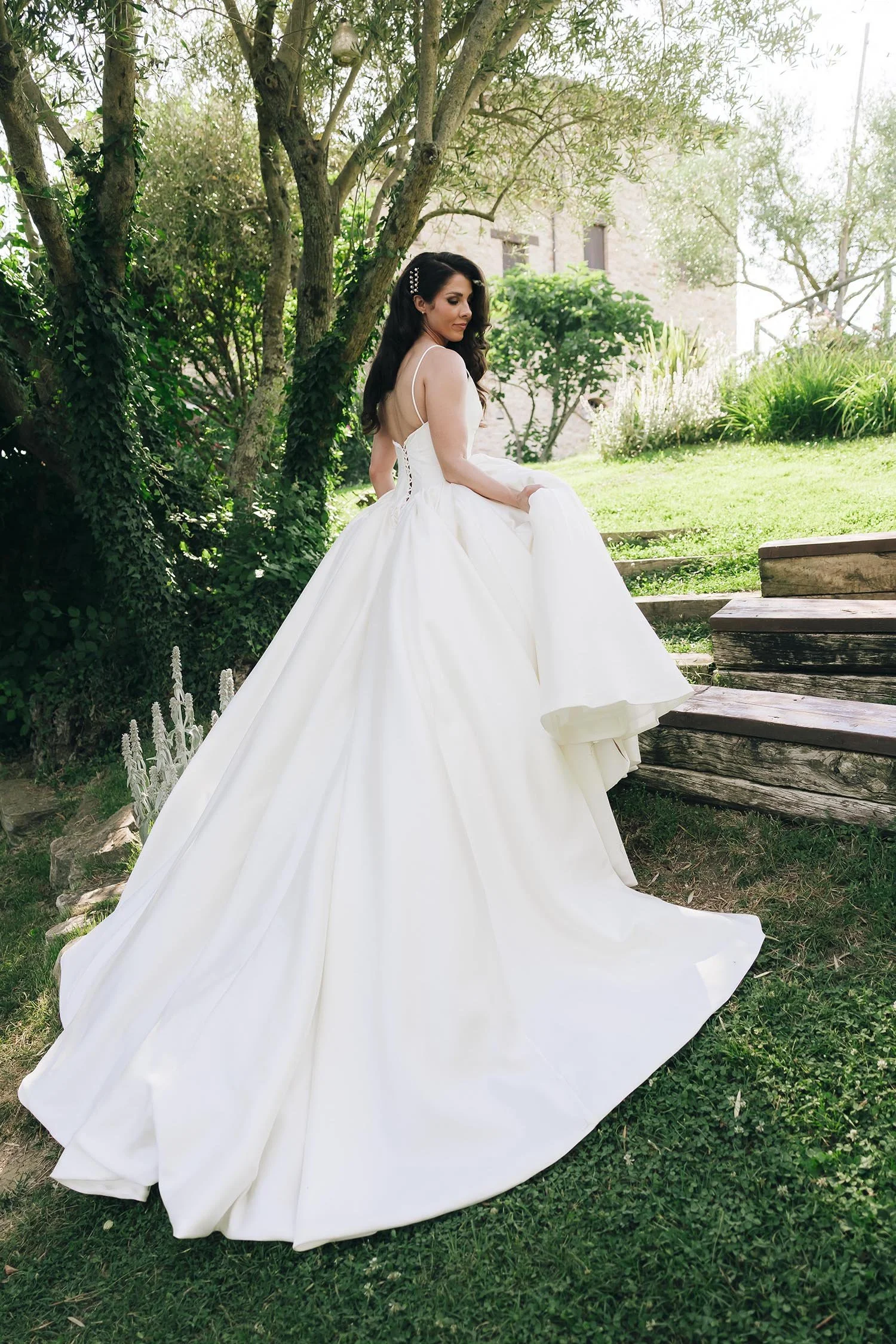 Borgo Castello Panicaglia american wedding in Umbria 00106.jpg