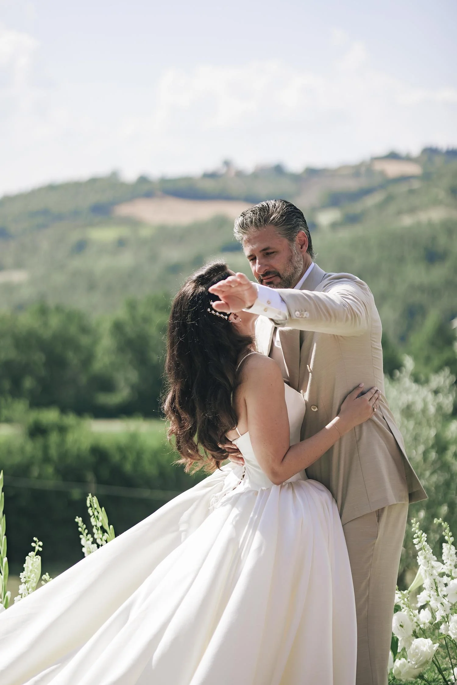 Borgo Castello Panicaglia american wedding in Umbria 00072.jpg