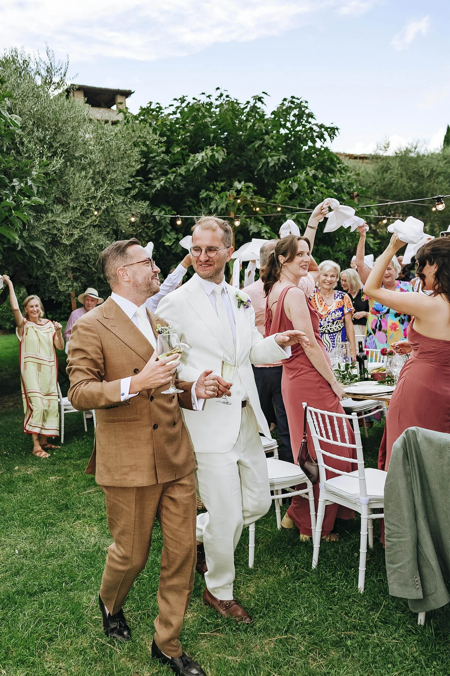 Same sex wedding photographer in Umbria, Castello di Montignano130.jpg
