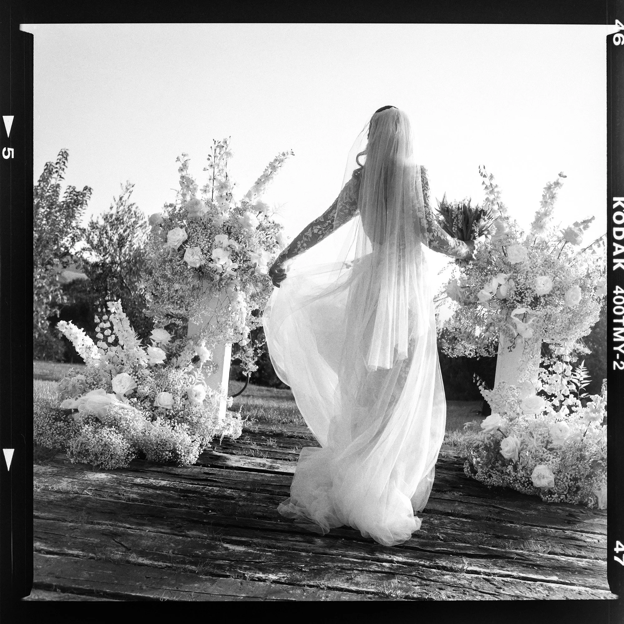 Analogue film wedding photographers in Italy. Photo by Rellini art studio wedding photographers in Italy