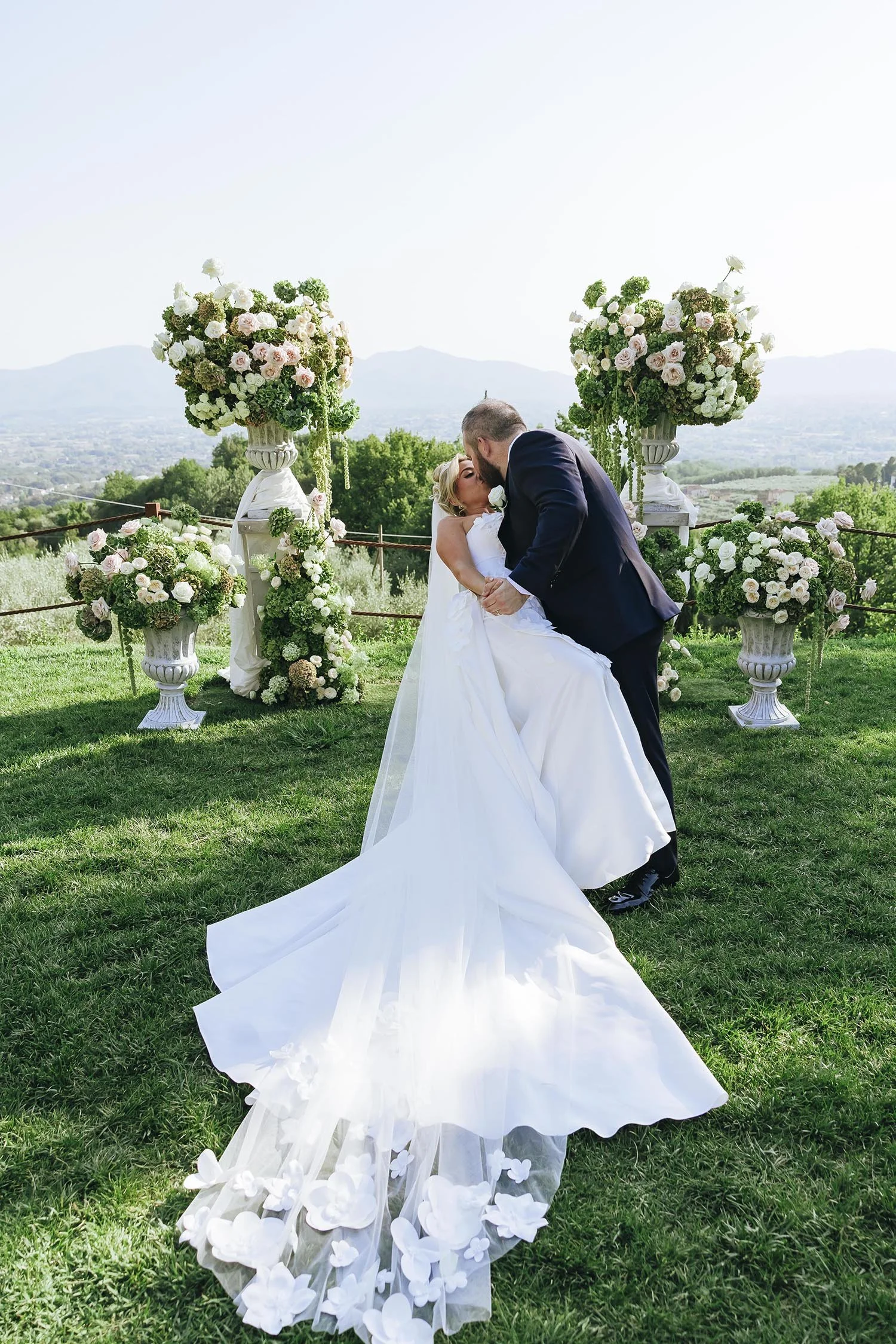 Casale dei Pasquinelli, destination wedding photographer in Lucca 97.jpg
